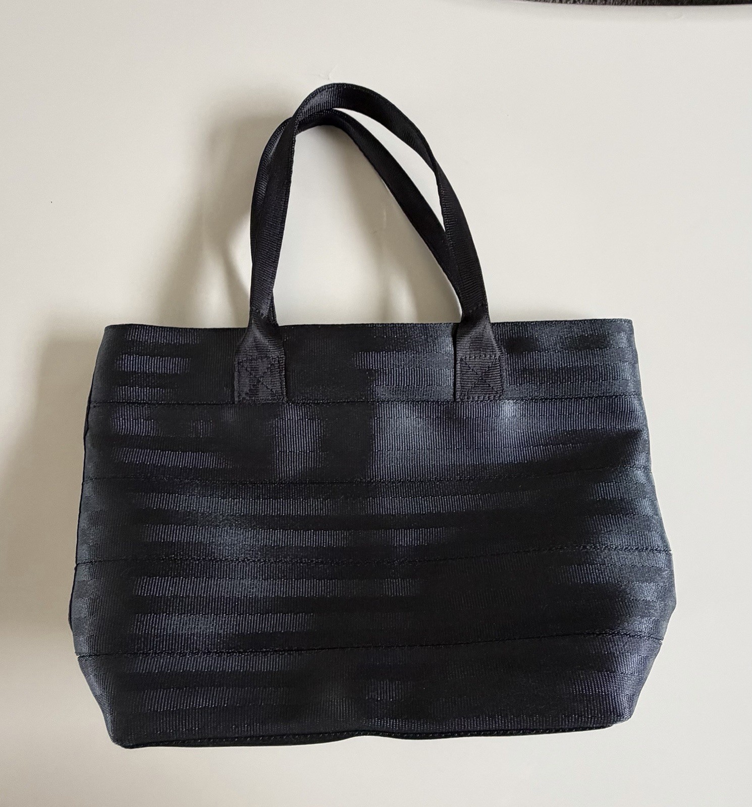 Harveys Medium Black Seatbelt Bag Tote Purse BASICALLY NEW RARE