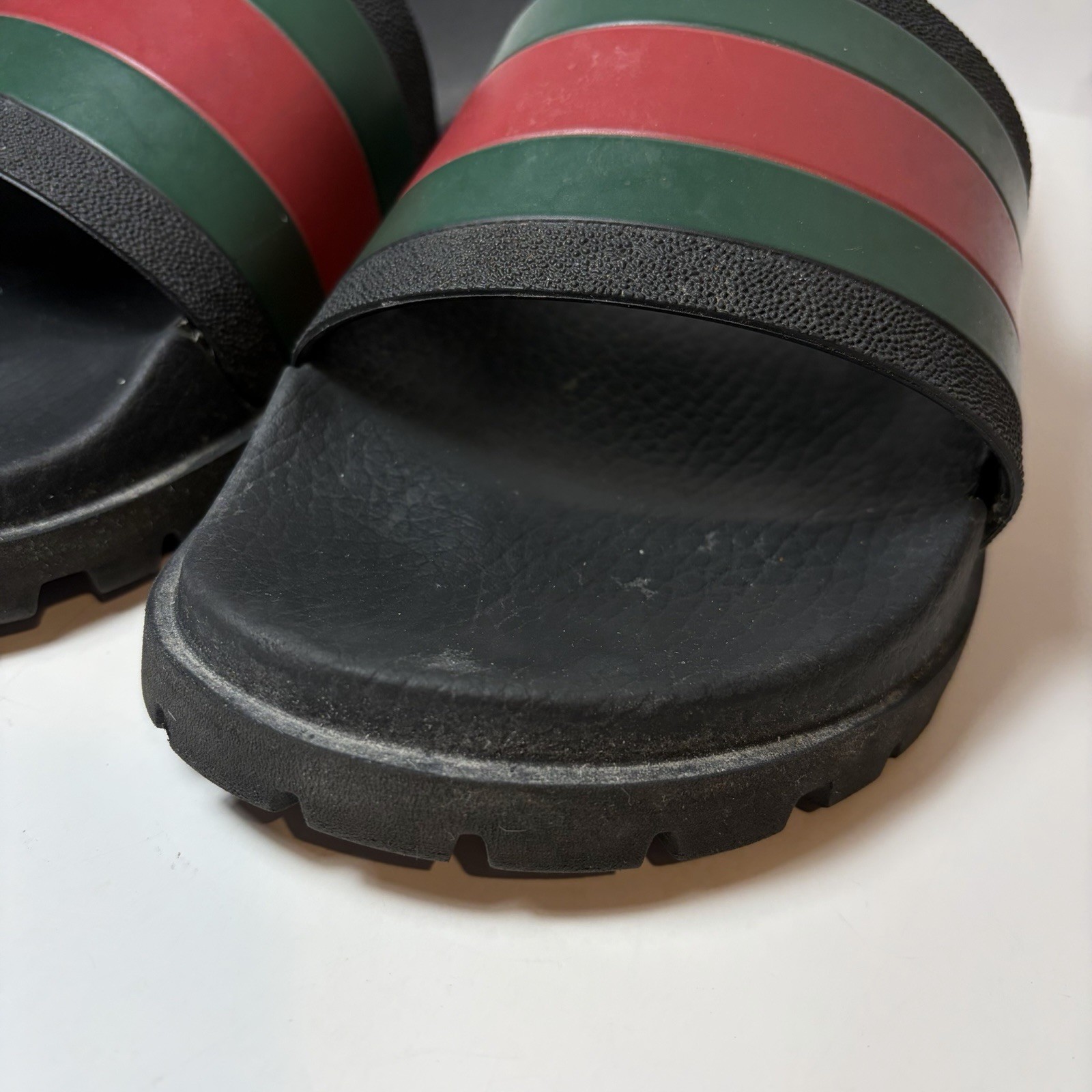 Gucci Web Men’s Rubber Slide Sandal Black Rubber US 10 Gucci 9 Lug Sole Stripe