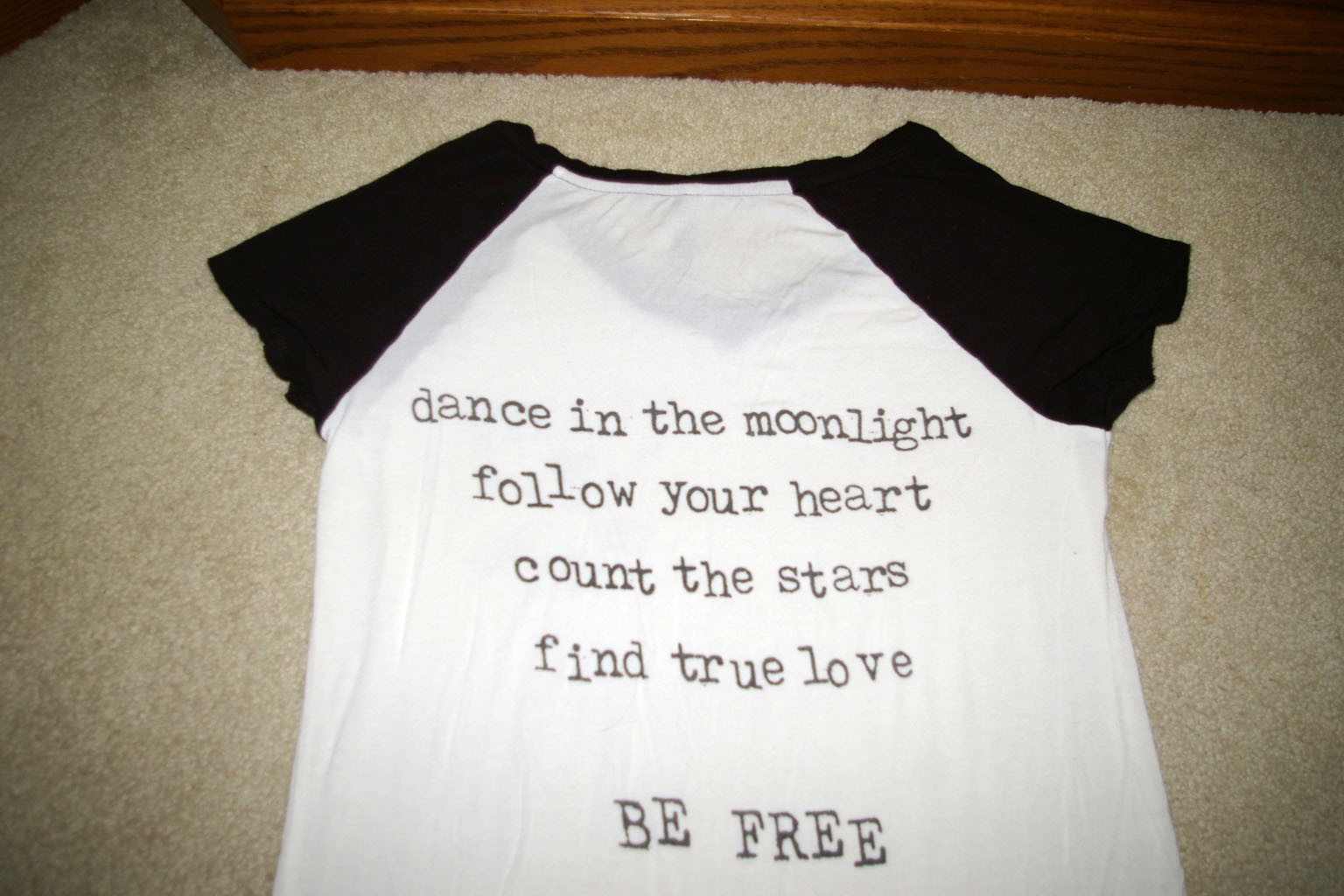 Electric Pink Positive Graphics T-Shirts Juniors M Be Free/Dare to Dream 2-Pc