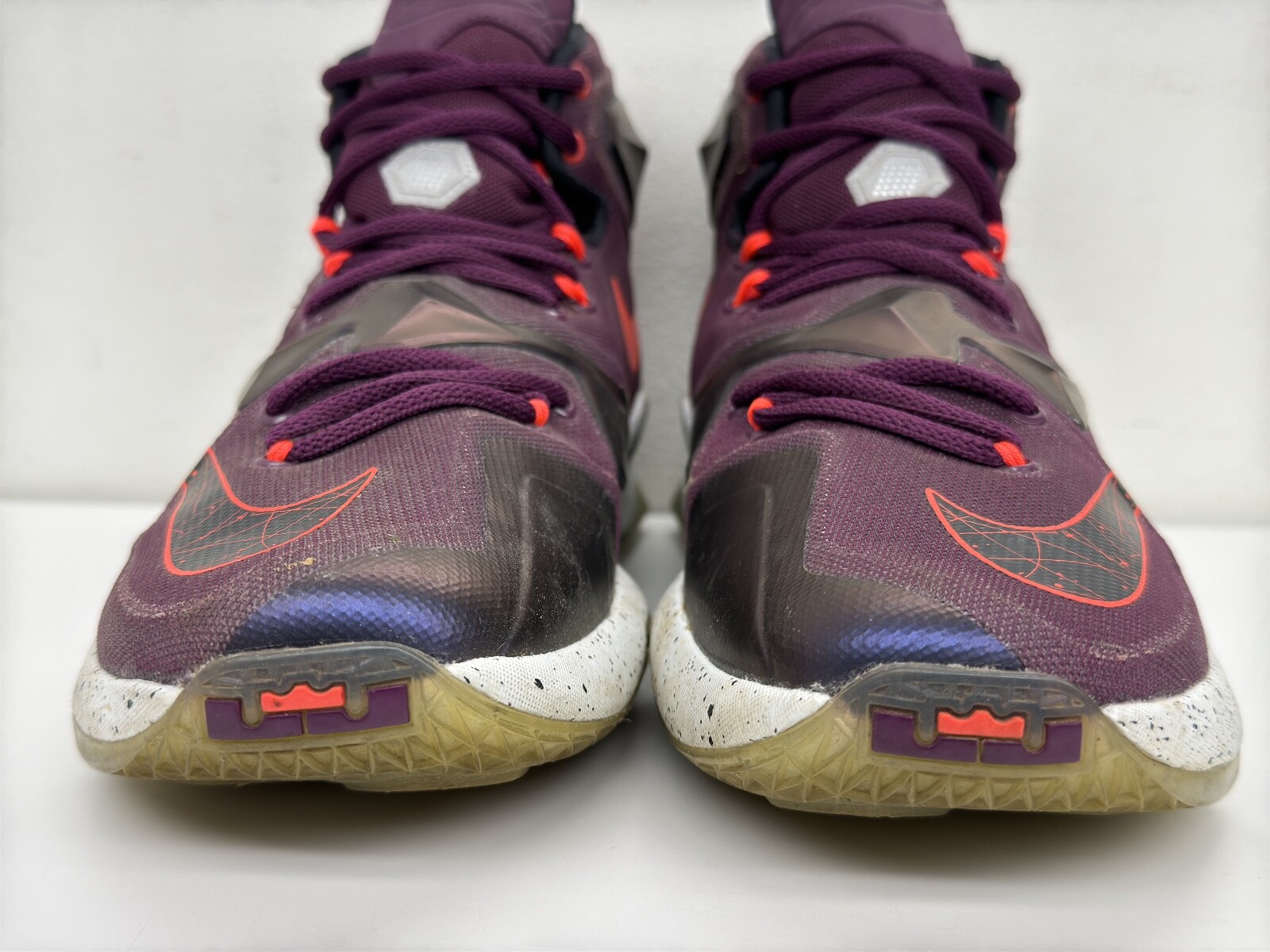 2015 Nike Lebron James XIII 13 Mulberry Purple Shoes Written in Stars Men’s 7.5