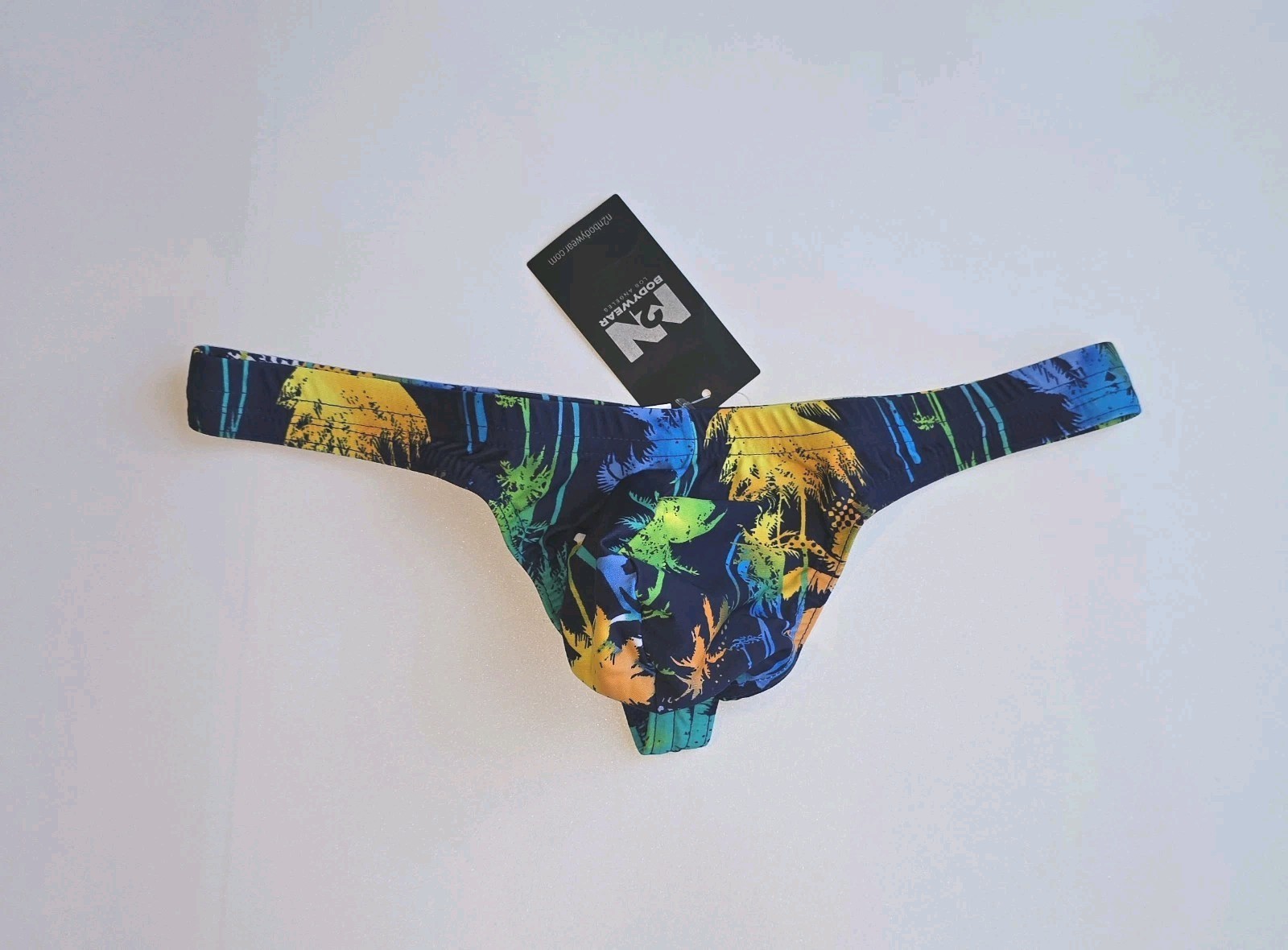 N2N Bodywear Men’s Swim Maverick Thong w/ C-Strap, Size L Multicolor Palms – NWT