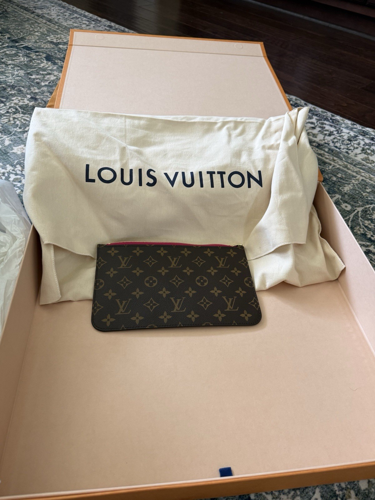 Louis Vuitton Monogram Tote Bag Neverfull