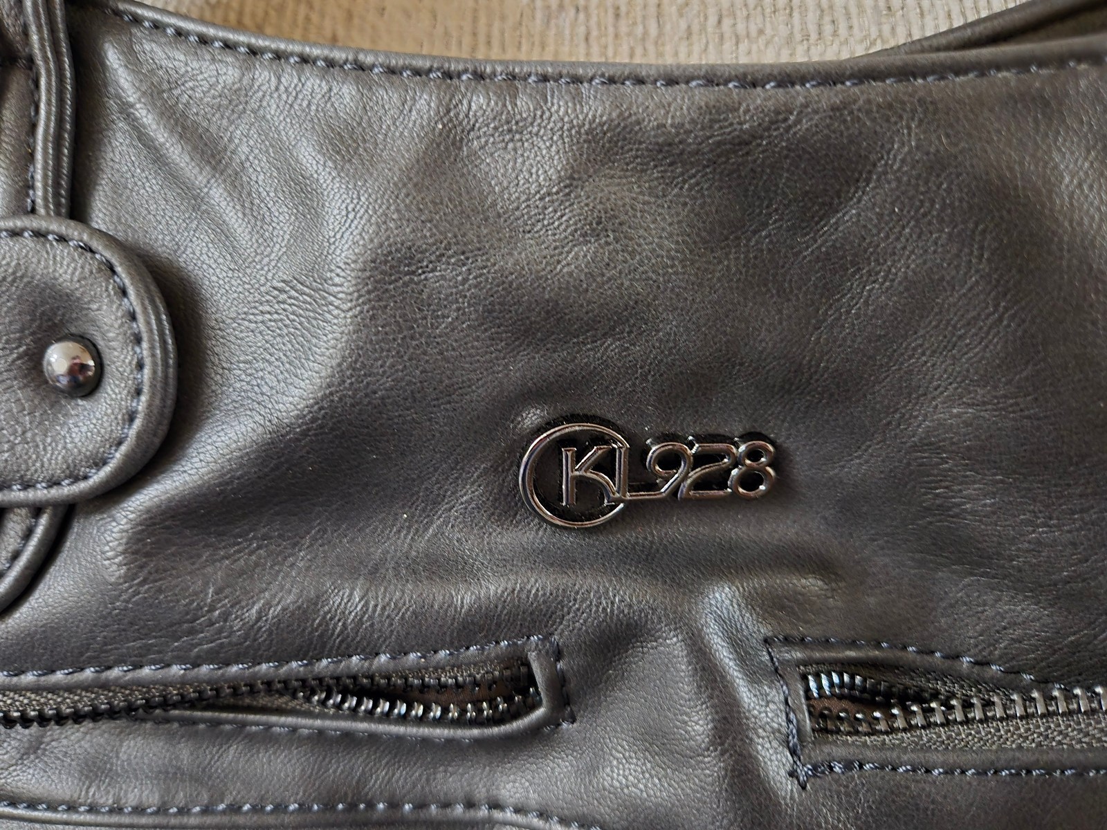 KL928 NWOT Soft Faux (PU) Leather Multi-Pocket Tote Bag