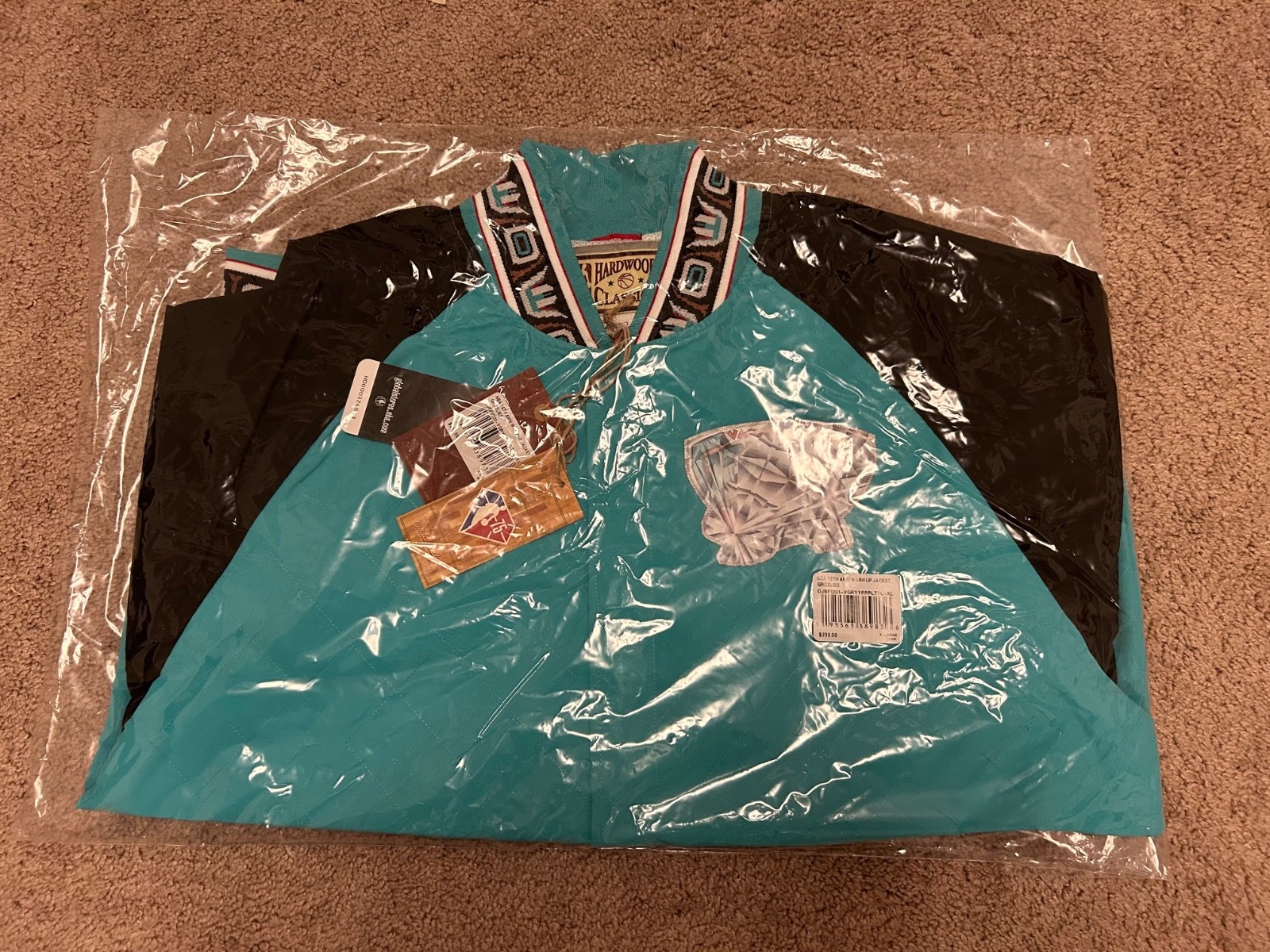 Vancouver Grizzlies Mitchell & Ness Hardwood Classics 75th Anniversary Snap XL