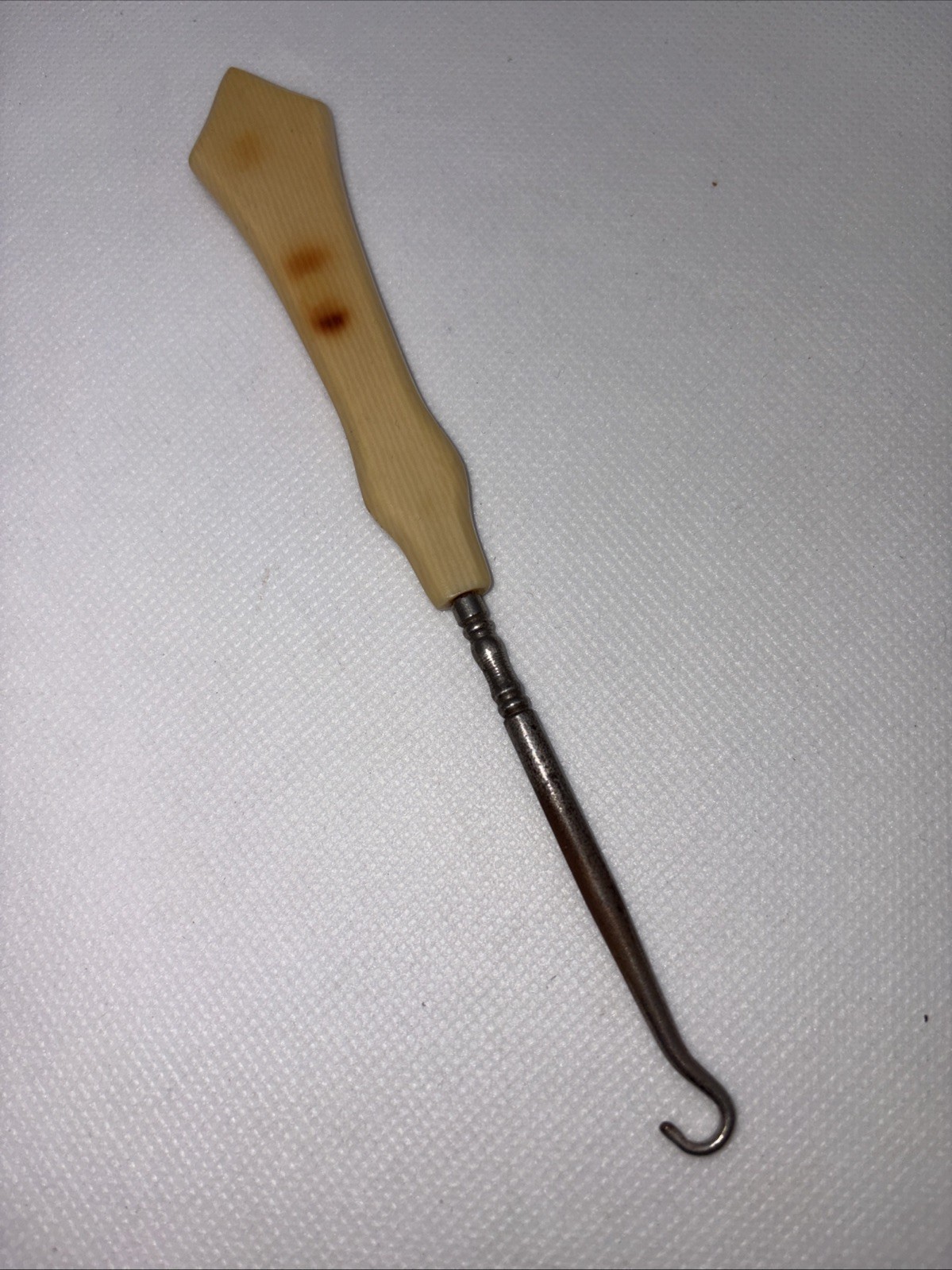 Vintage Button Hook With Bakelite Handle READ
