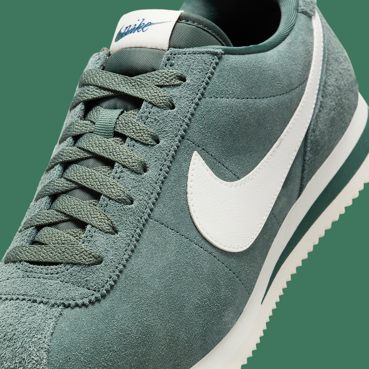 Nike Cortez Vintage Green Sail Midnight Navy FZ3594-338 Men’s