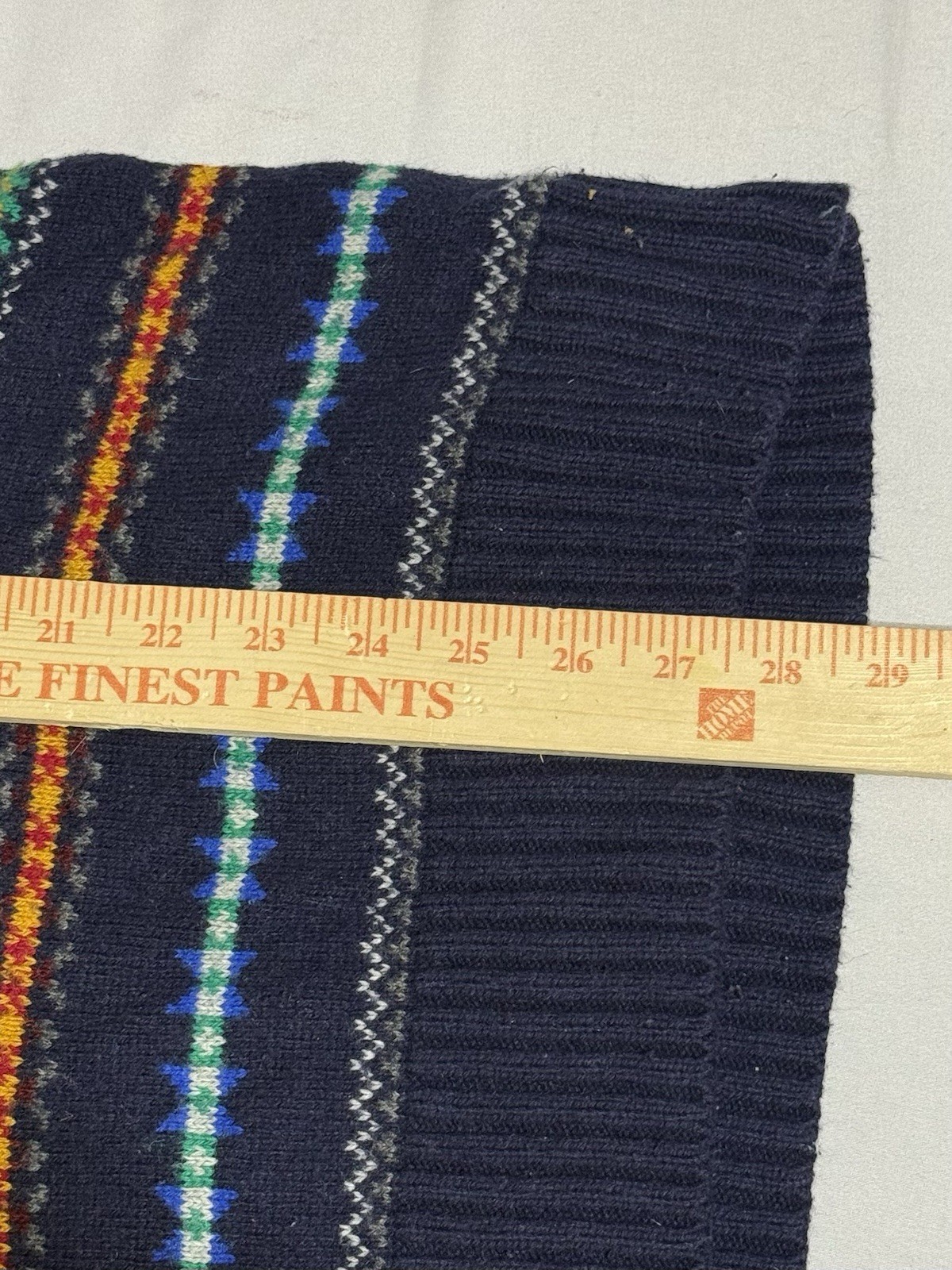 Vintage American Eagle Outfitters Navy Multicolor Fair Isle Crewneck Sweater