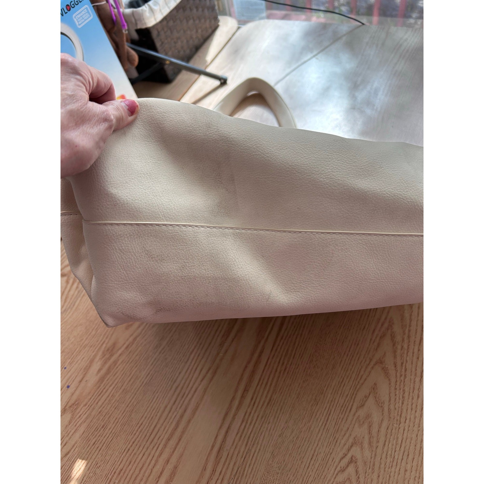 New Womens Universal Thread Faux Leather Look Handbag Purse Cream 15”x16” w/flaw