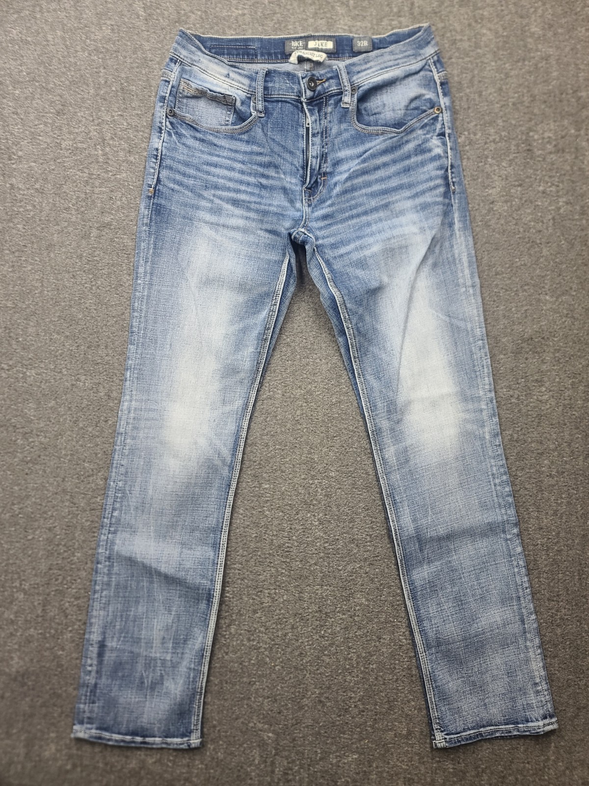 BKE Jake Men 32×32 Straight Leg Jeans Light Wash Stretch Blue Denim Distressed