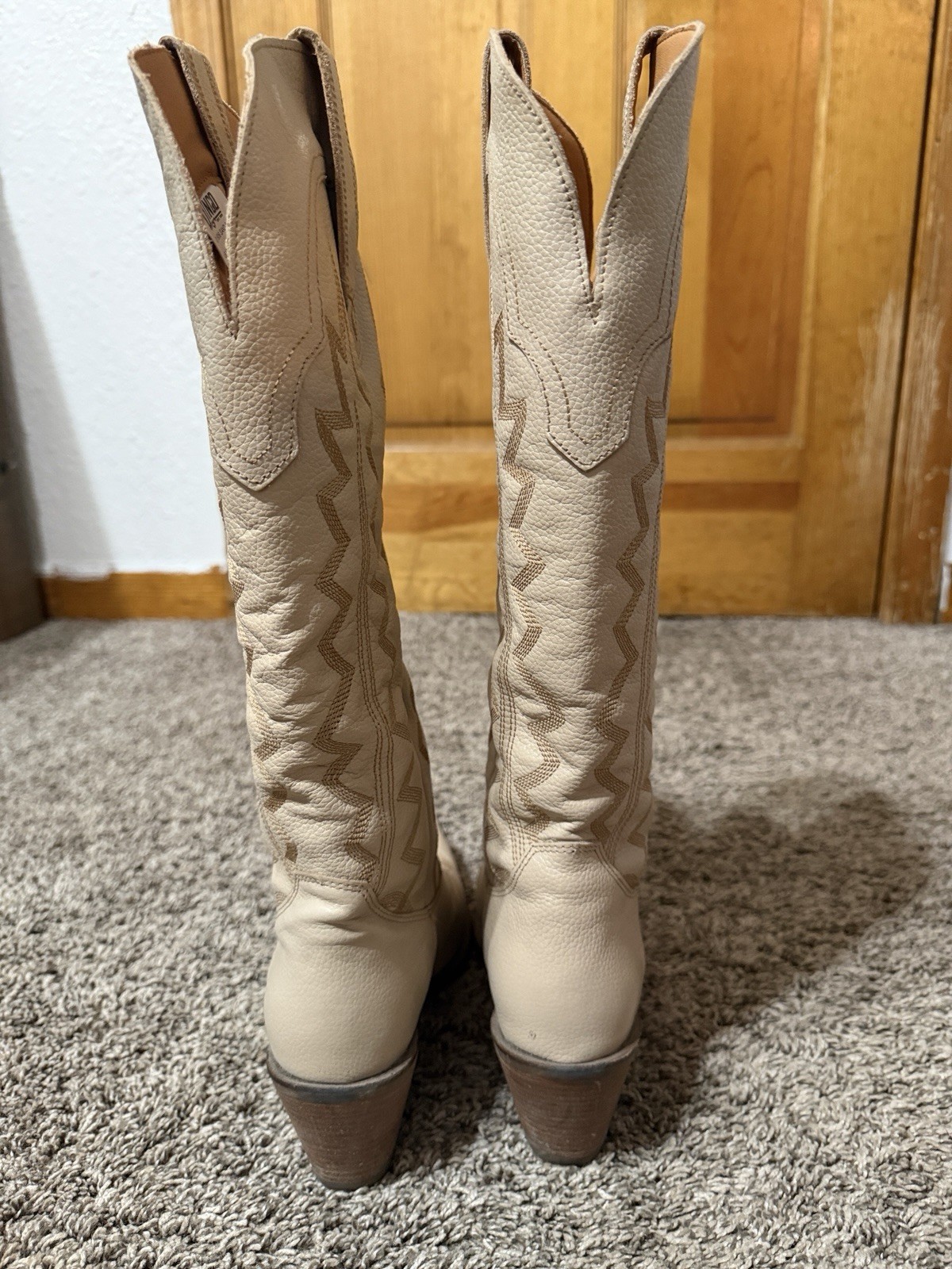 Dingo Western Heeled Boots With Zigzag Stitch