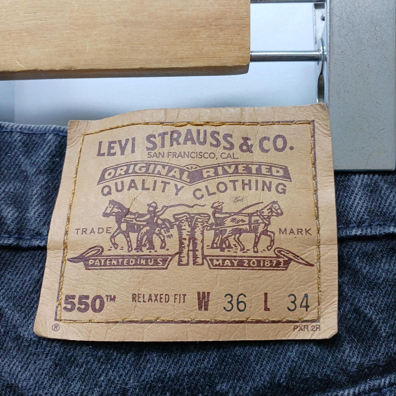 LEVI’S 550 Denim Pants Black 3634 Made in USA 585 1297 81790 Used