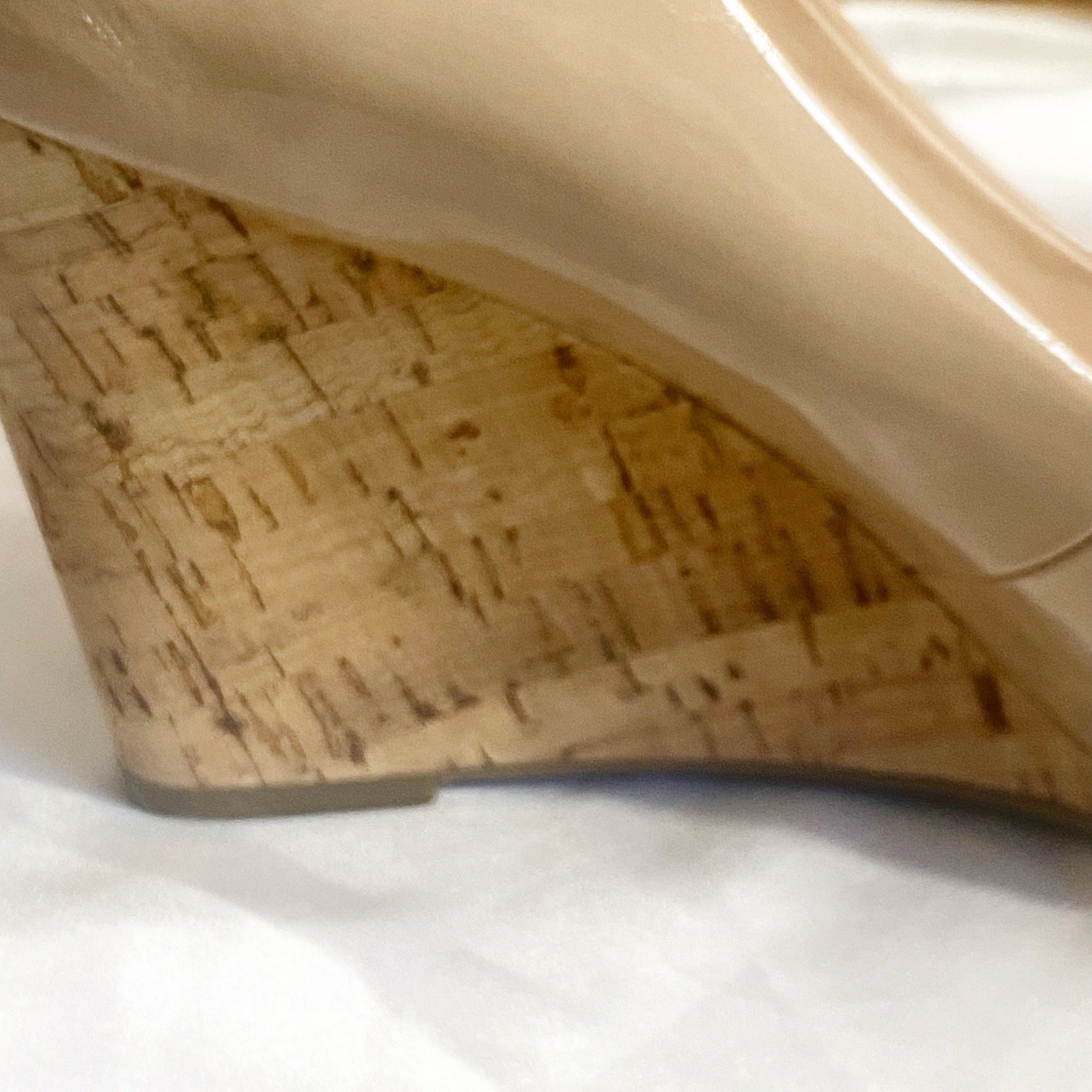 Franco Sarto man made materials 4” wedge tan pump 10M