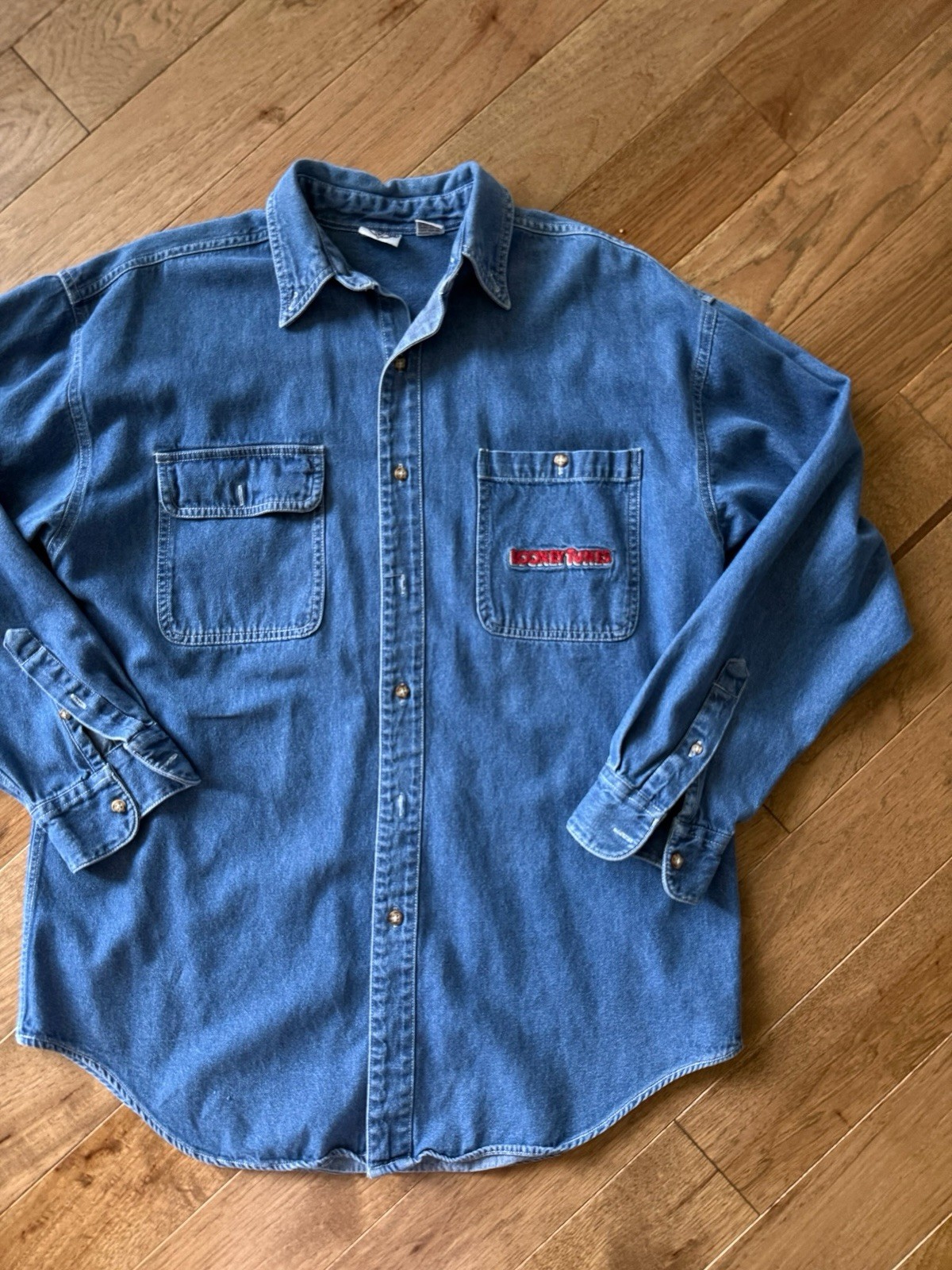 Warner Bros Studio Store Looney Tunes Denim Shirt Embroidered Vintage 90s Sz Sm