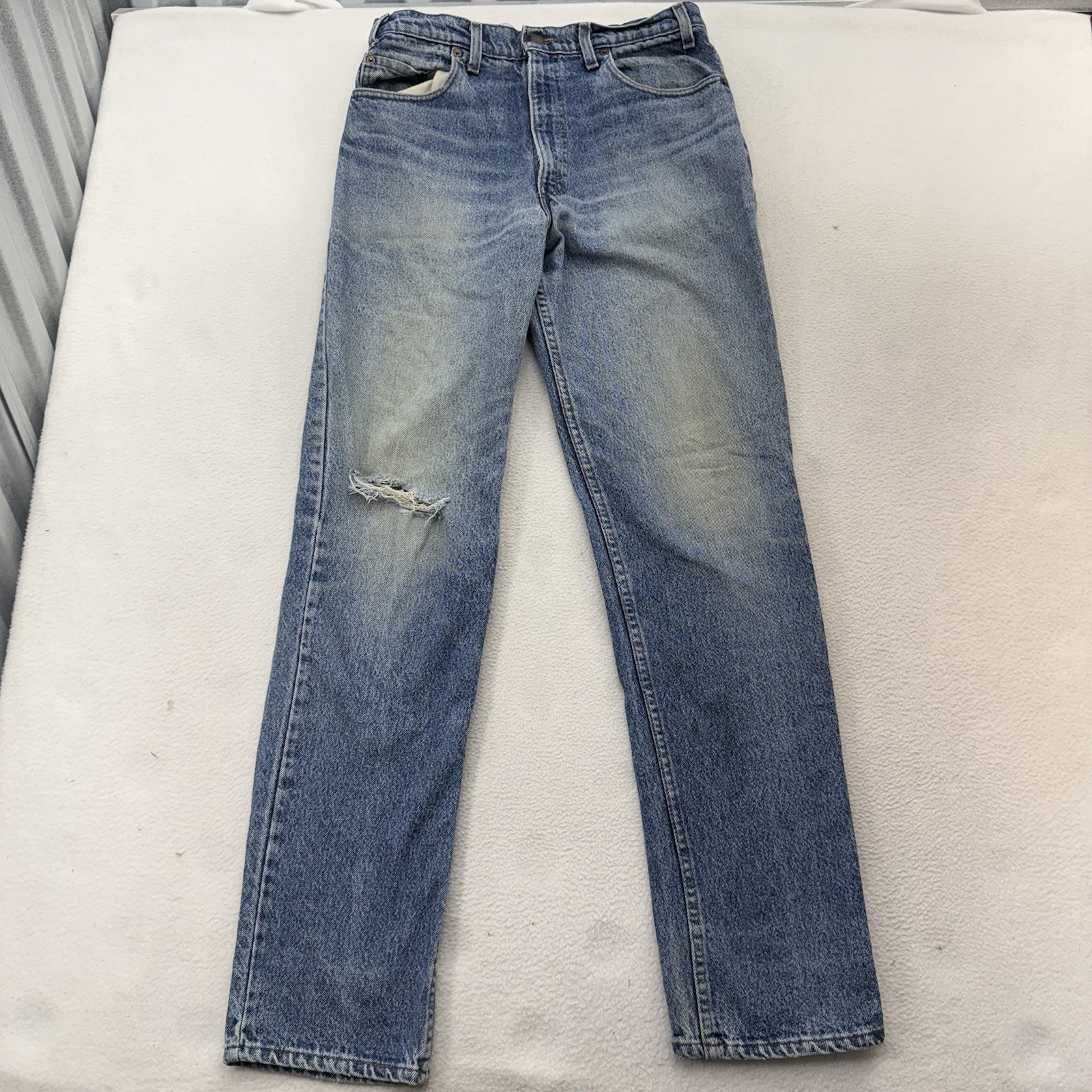 Vintage Levi’s 540 1990s Relaxed Fit Jeans Made in USA Men 30×33 Leather Tab