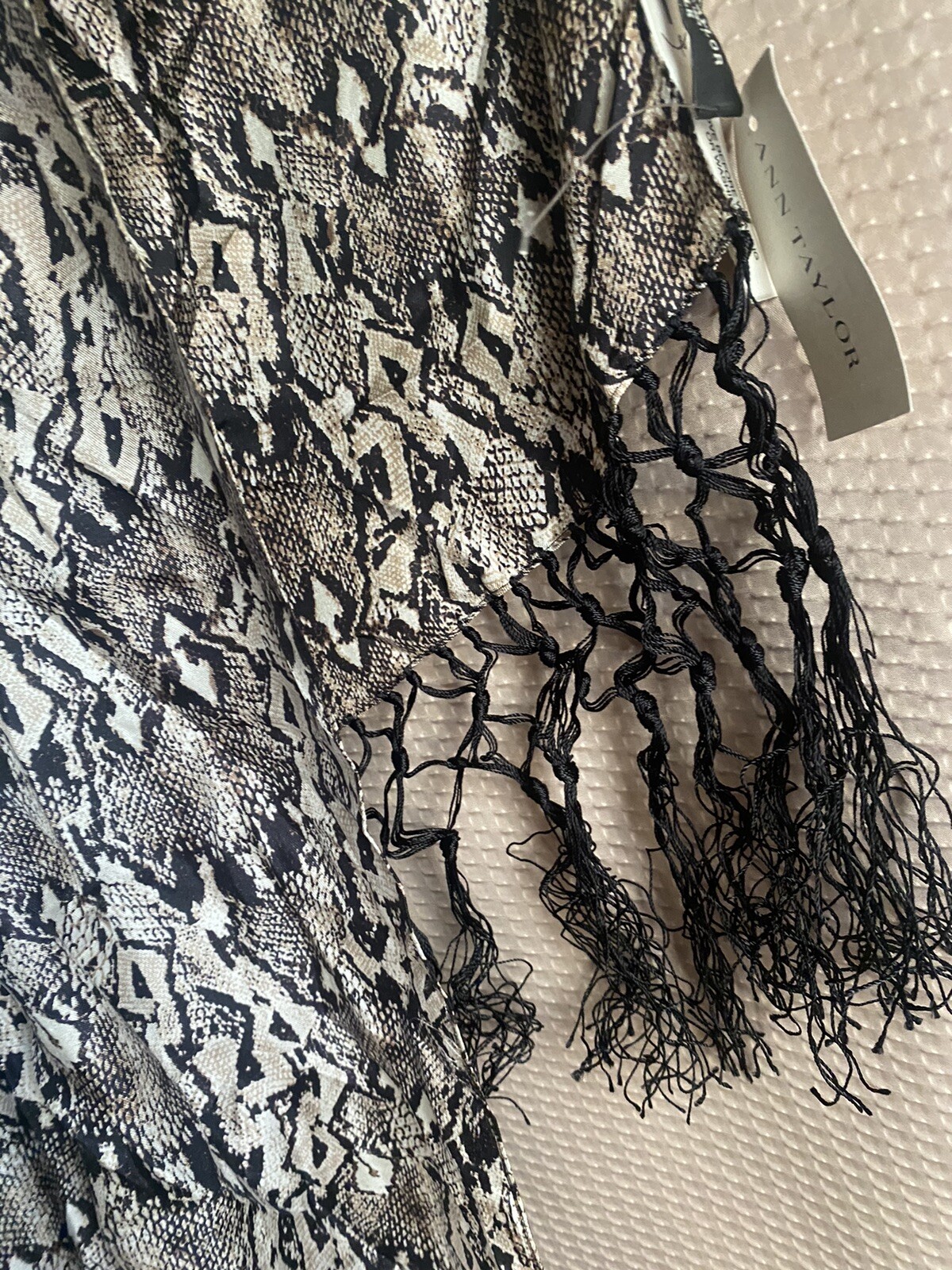 Ann Taylor Silk Animal Print Scarf 23 in x 62 in (not including tassels) NEW!