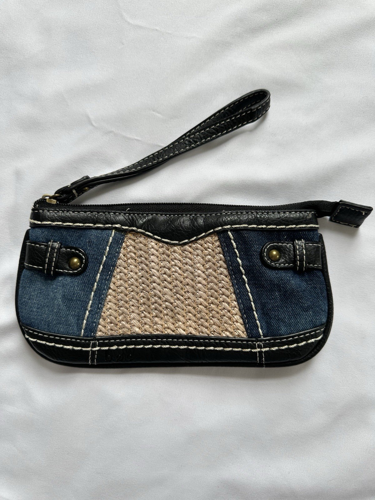 BOC Women’s Colorblock Wristlet Wallet Zip Top Black Blue Beige