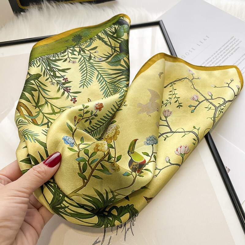 100% Silk 21″ Square Scarf Women Neckerchief Wrap Kerchief Bandana Green Flower