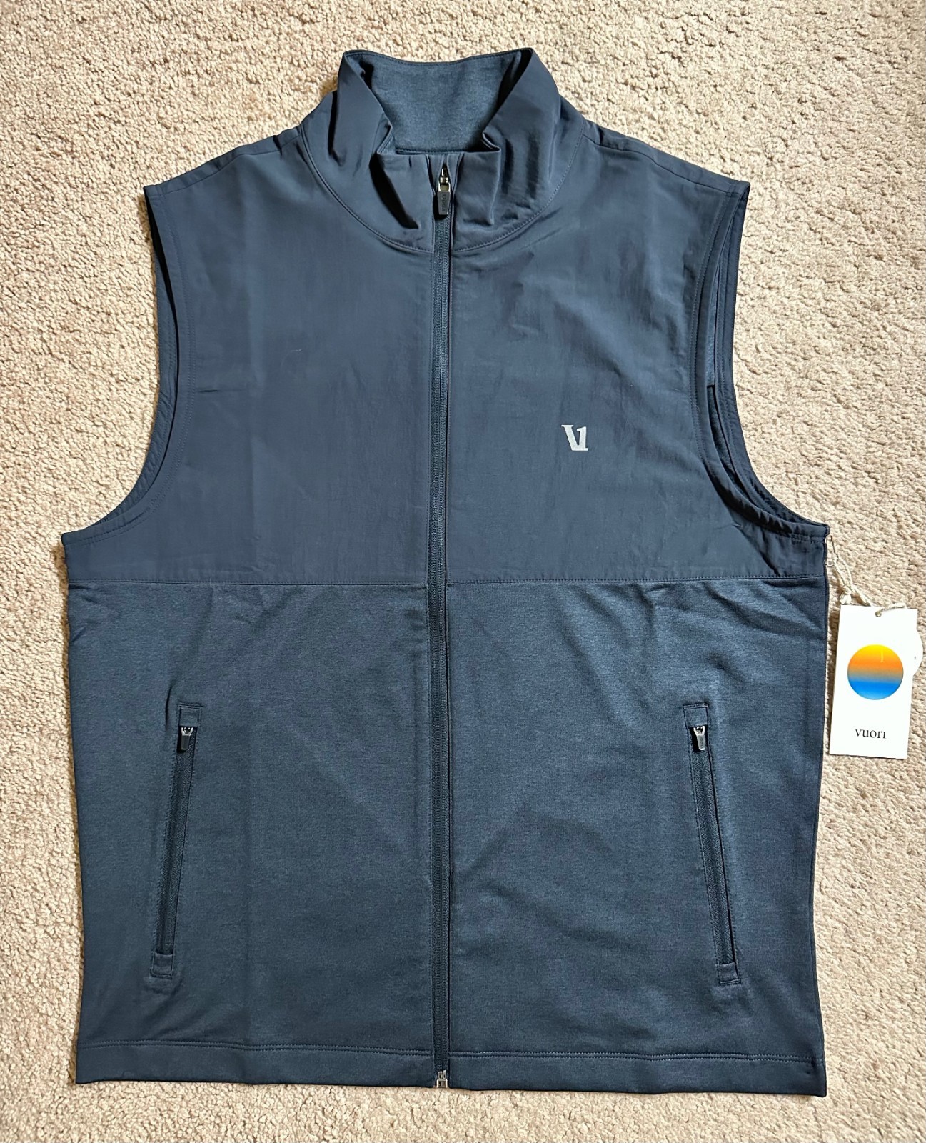 Vuori Men’s Sunday Element Vest INK HEATHER Blue sz Small NEW