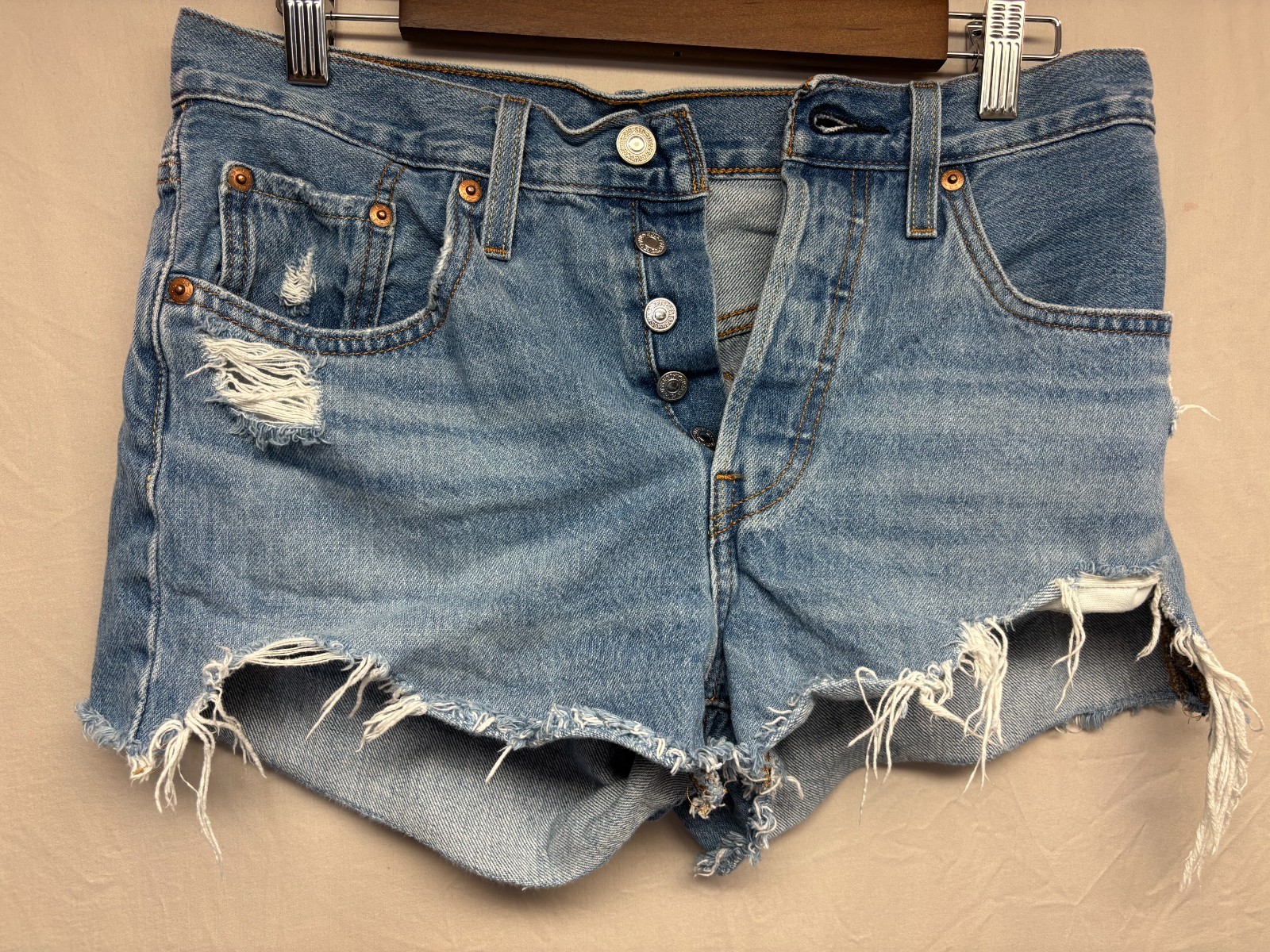 Levi’s 501 Cut Off Shorts Womens Blue Demin Button Fly Daisy Duke Frayed Hem 27