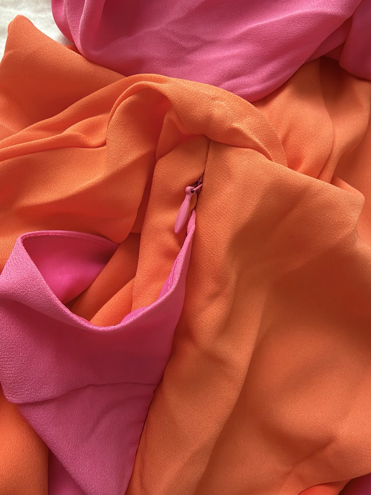 Lavish Frieda knot contrast dress size 6–8 – pink & orange occasion dress