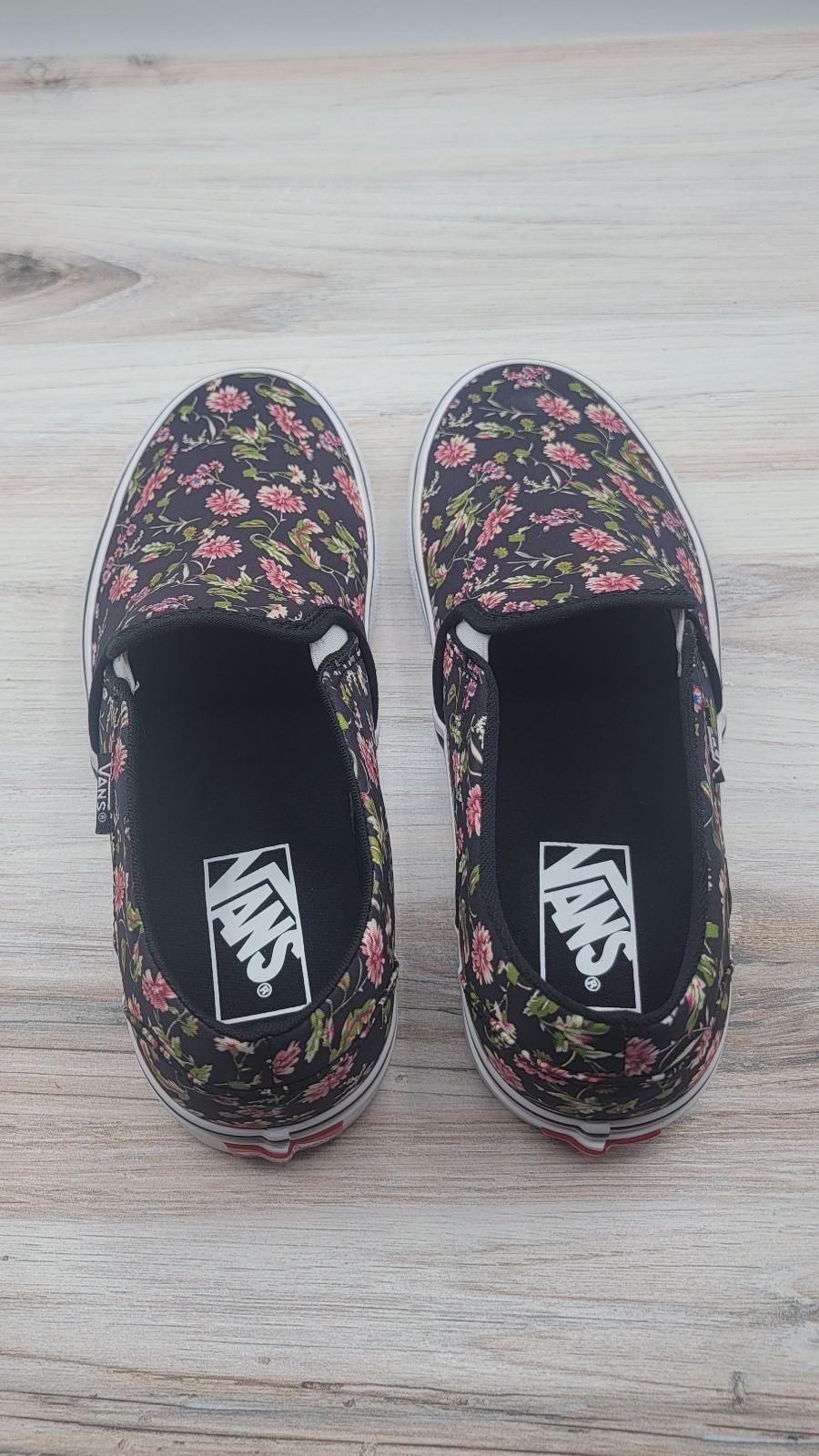 Vans Asher Dark Floral Black Multi Canvas Slip On Women’s Size 7.5 NWB