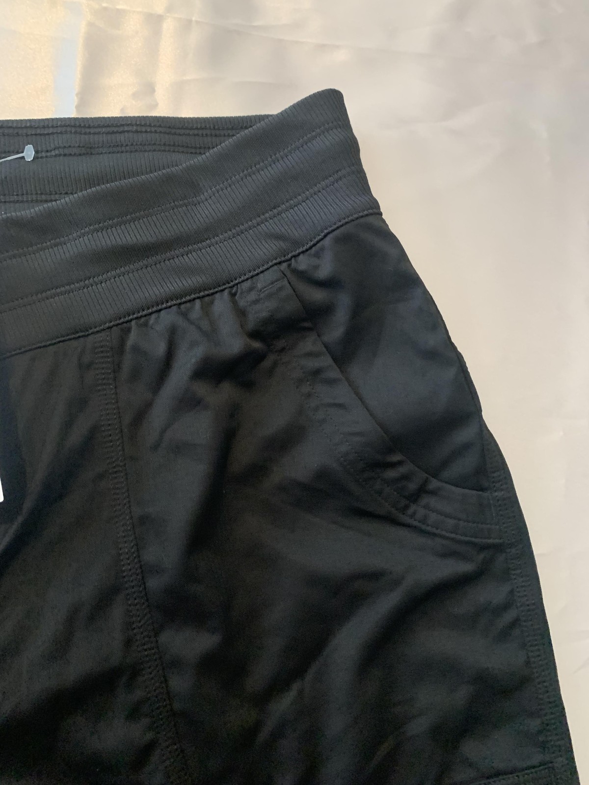 The North Face Pants Womens Large Black Aphrodite 2.0 UPF 40+ Regular NF0A2UOP