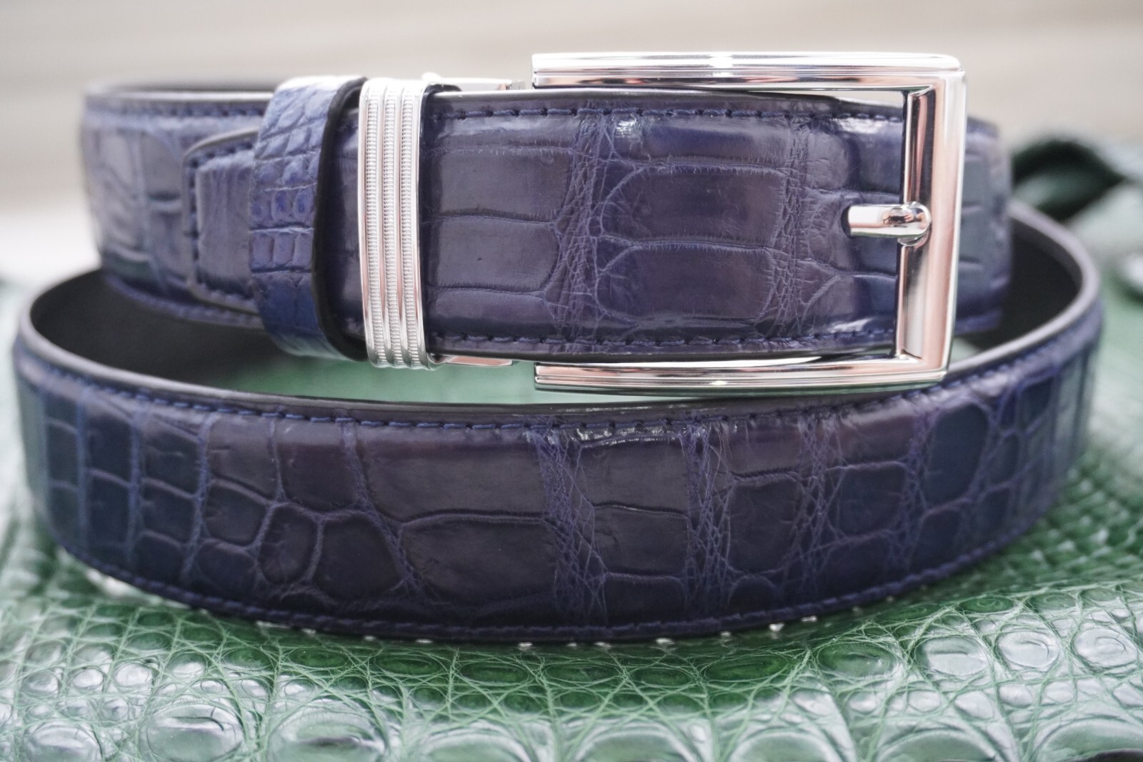 W1.3 inch Blue Real Crocodile Belly Leather Skin Men’s Belt Pin Buckle #L30
