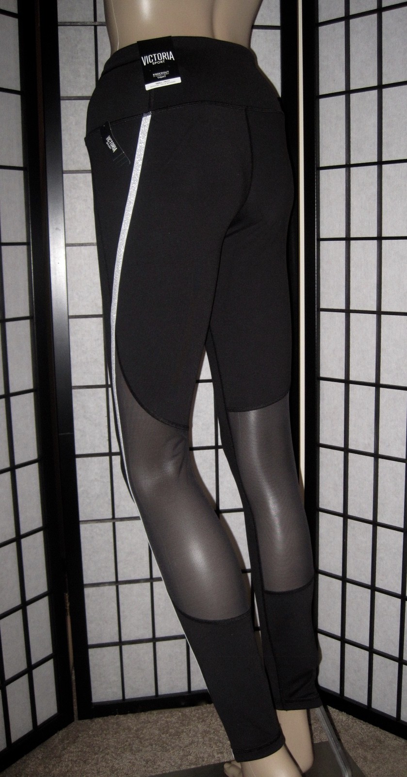 NWT VICTORIA’S SECRET SPORT BLACK MESH SILVER STRIPE KNOCKOUT TIGHT LEGGINGS