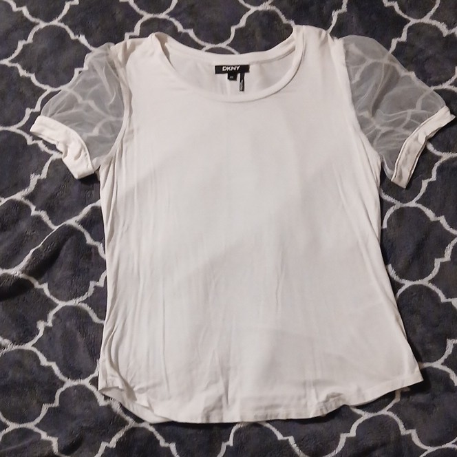 DKNY Women’s White Sheer Mesh Short Sleeve Round Neck Pullover Tee M