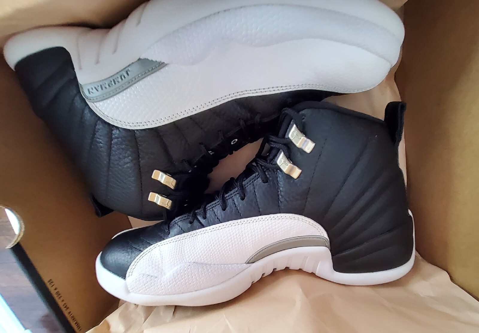 Size 10 – Jordan 12 Retro Mid Playoff