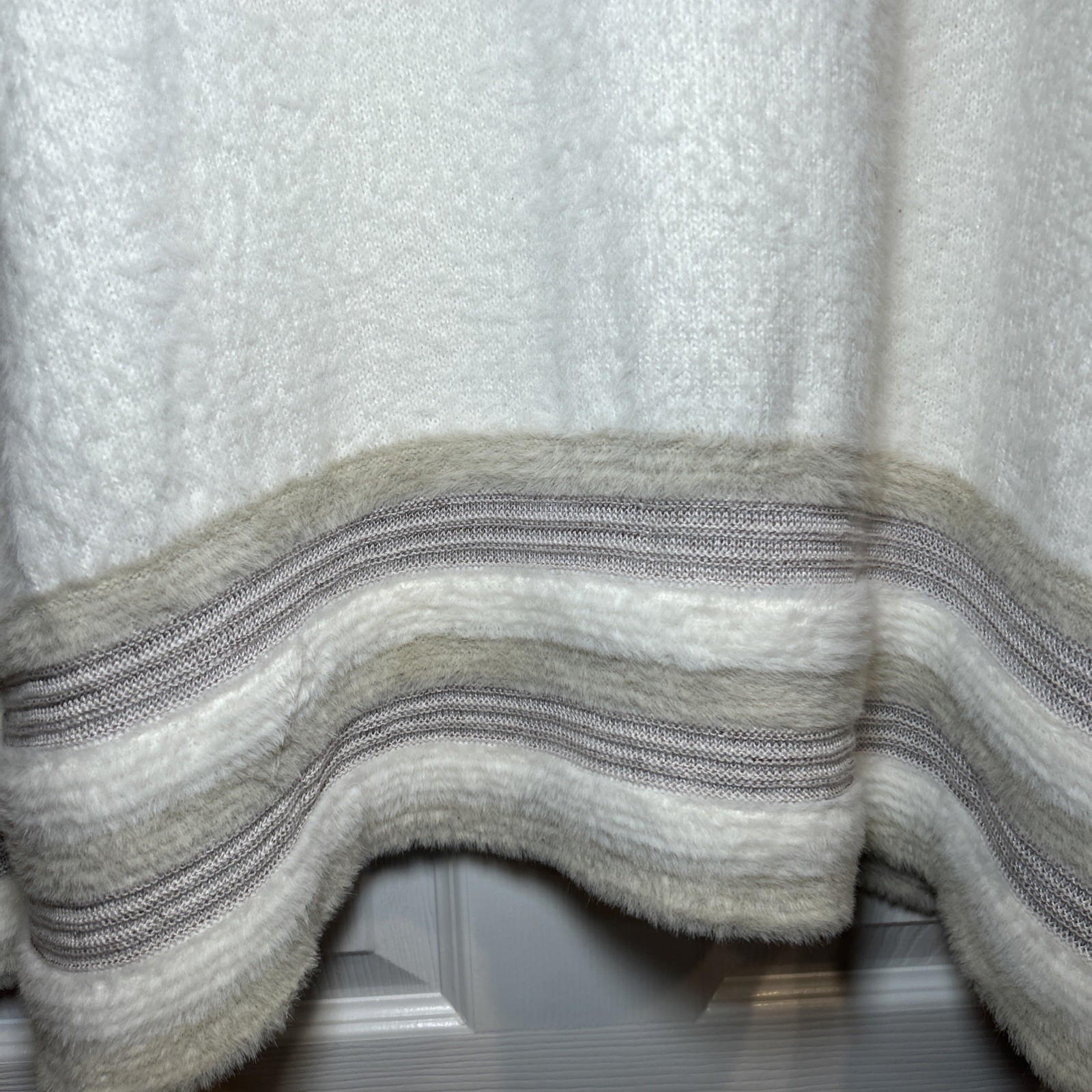 Cream CHICO’S MIXED STITCH PONCHO WINTER WHITE L/XL Horizontal Stripe
