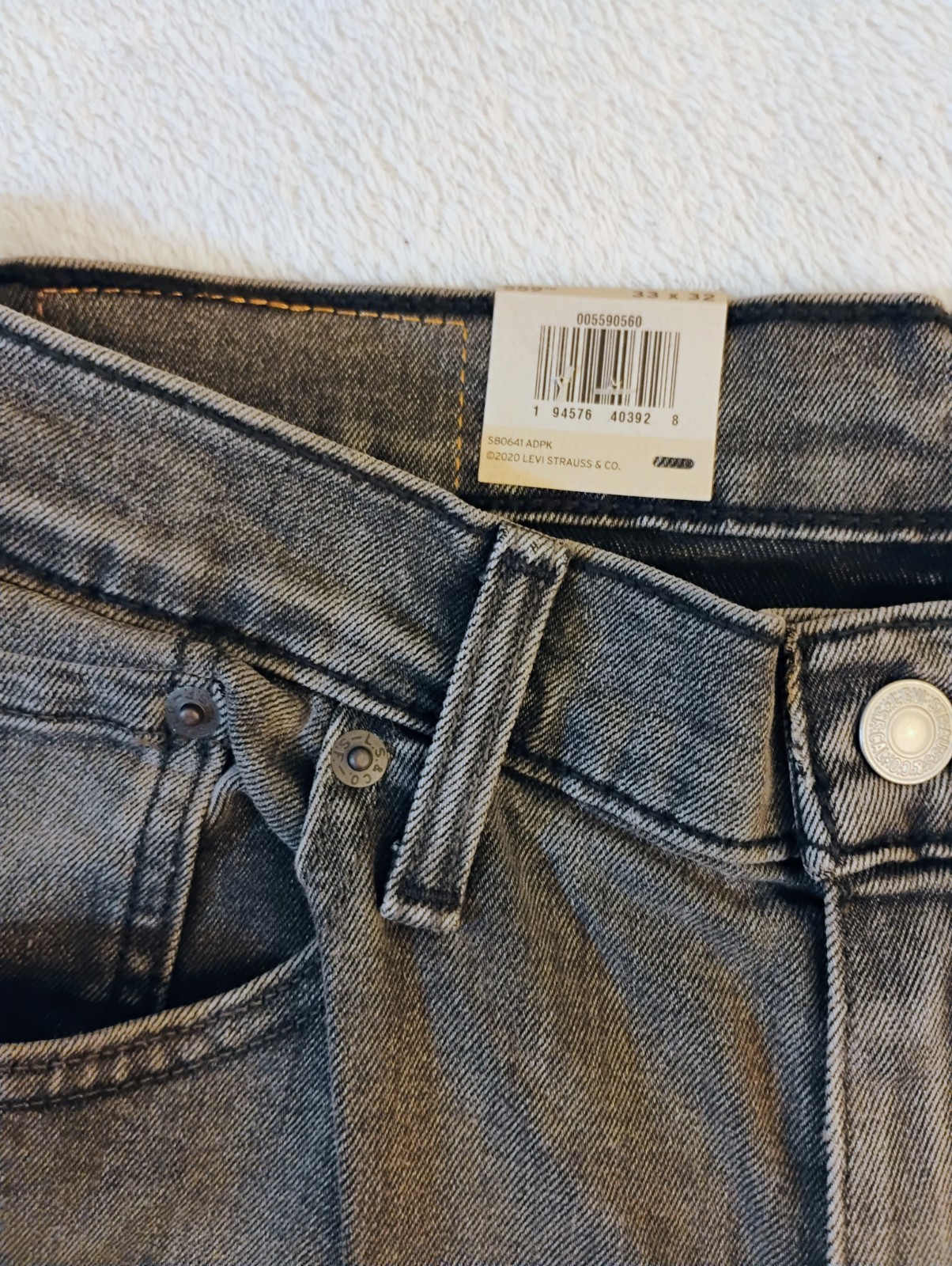 New 33×32 Levi’s 559 Stretch Jeans in Grey ~ Straight Relaxed Stretch 65% cotton