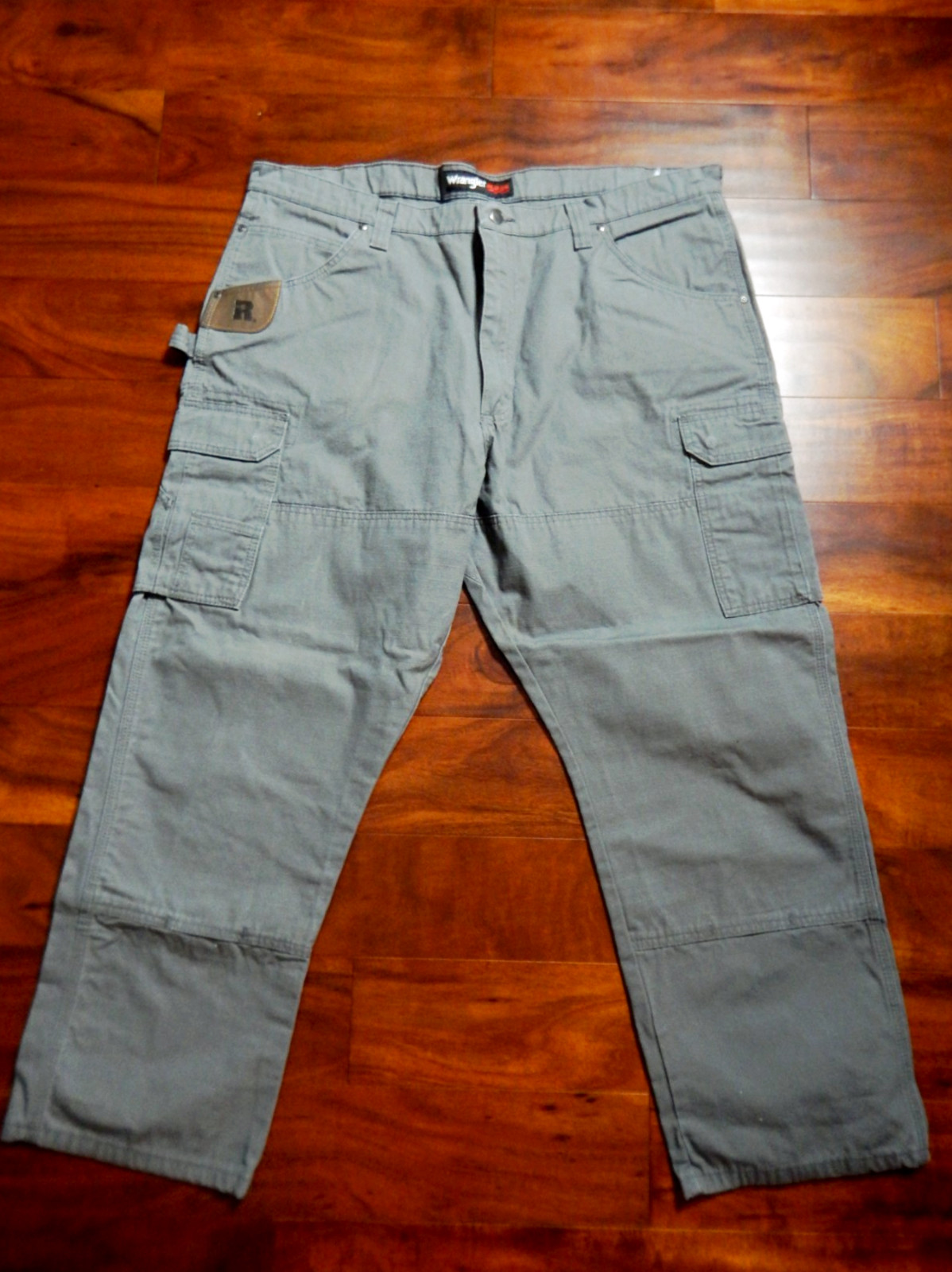 Wrangler Riggs Men’s Workwear Carpenter Olive Green Pants Size W42/L30