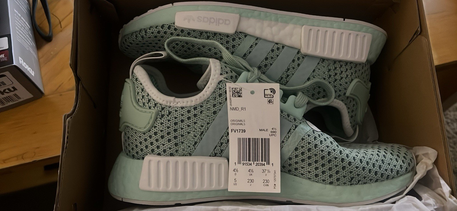adidas NMD_R1 Knit Blush Green/Cloud White Boost Low Top Sneakers FV1739