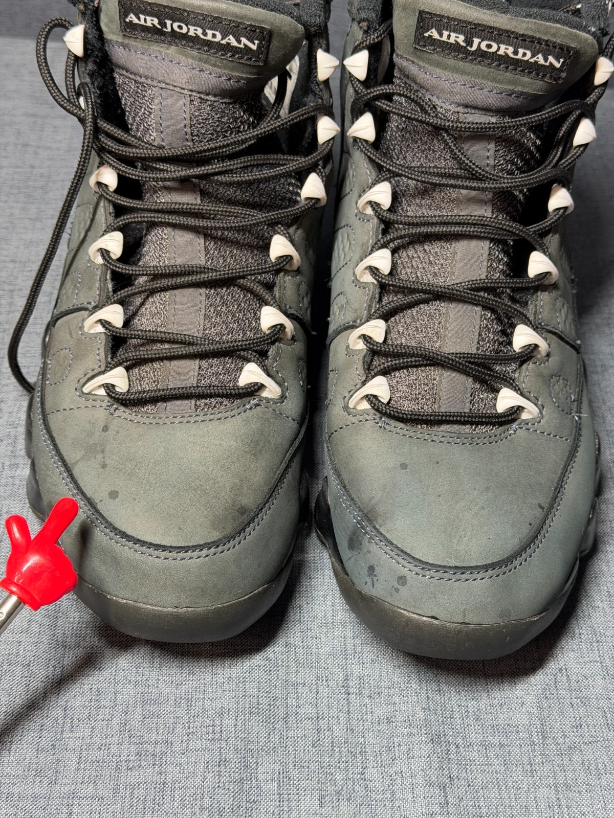 Size 8.5 – Air Jordan 9 Retro Anthracite Black & Grey) 302370-013