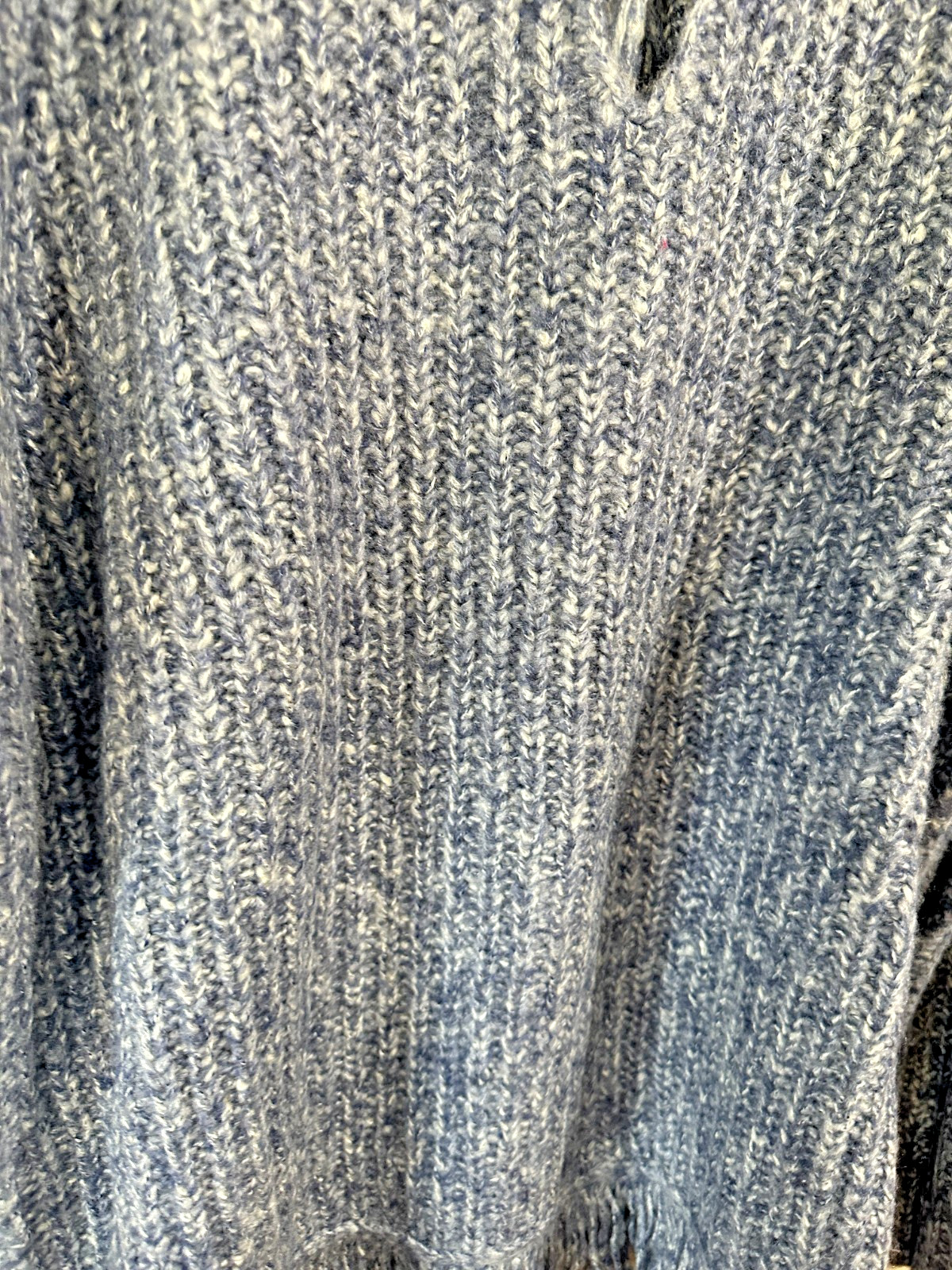 Venezia 18/20 Pullover Chunky Knit Sweater EUC Wool Blend Fringes Peekaboo