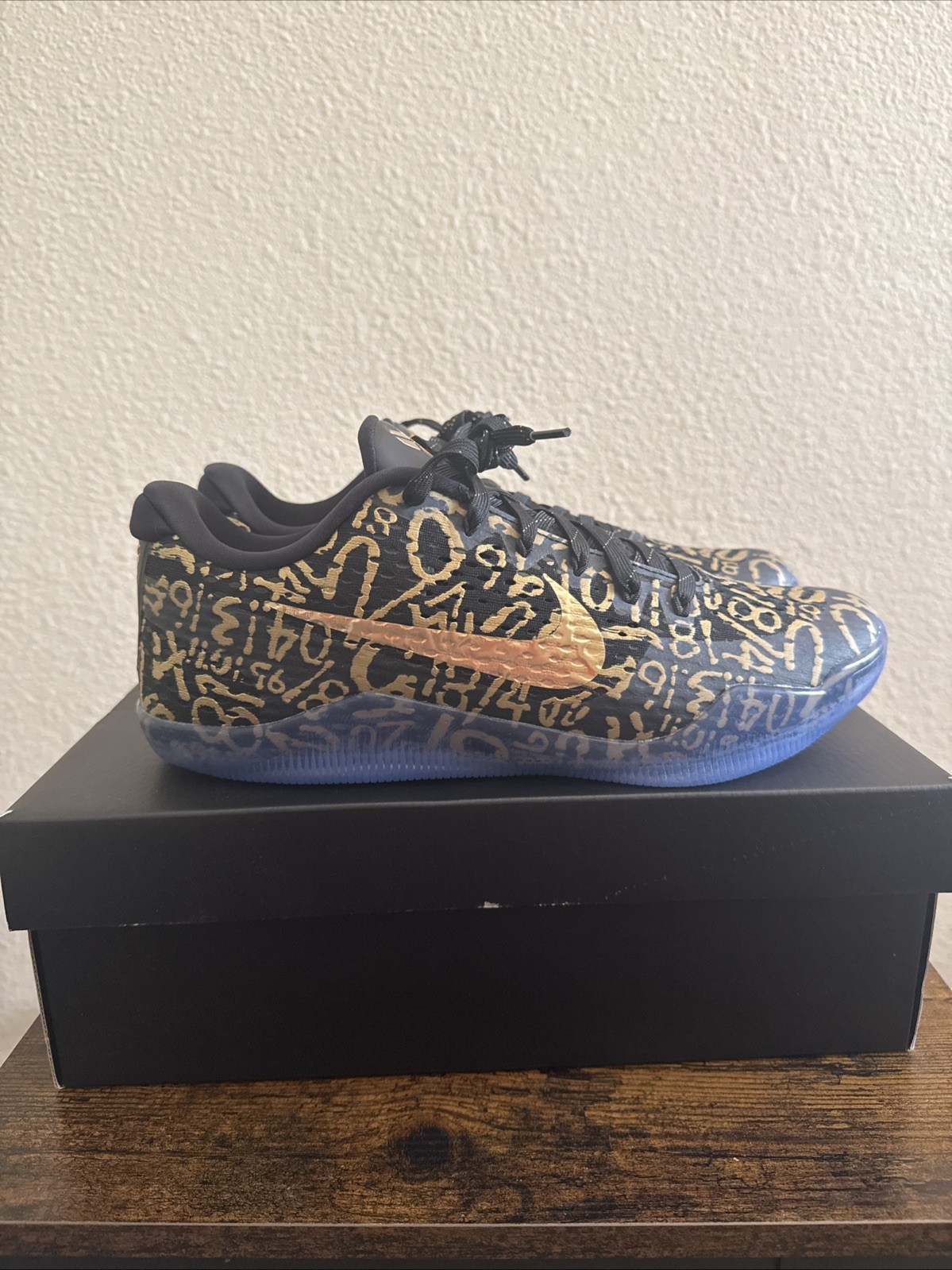Size 10.5 – Nike Kobe 11 Protro Low Mamba Day