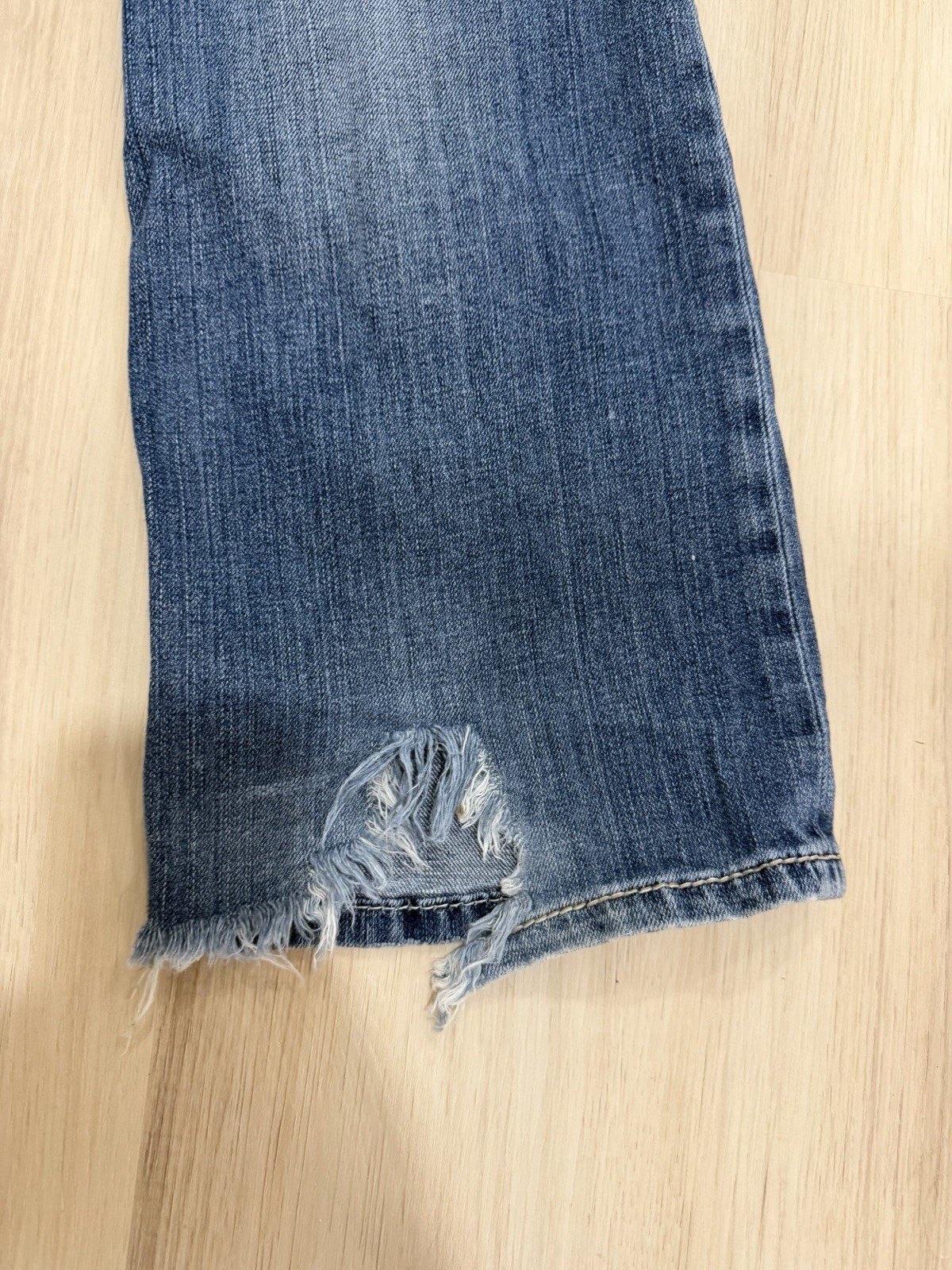 BKE Men’s Blue Denim Bootleg Jeans Cotton with tear in back