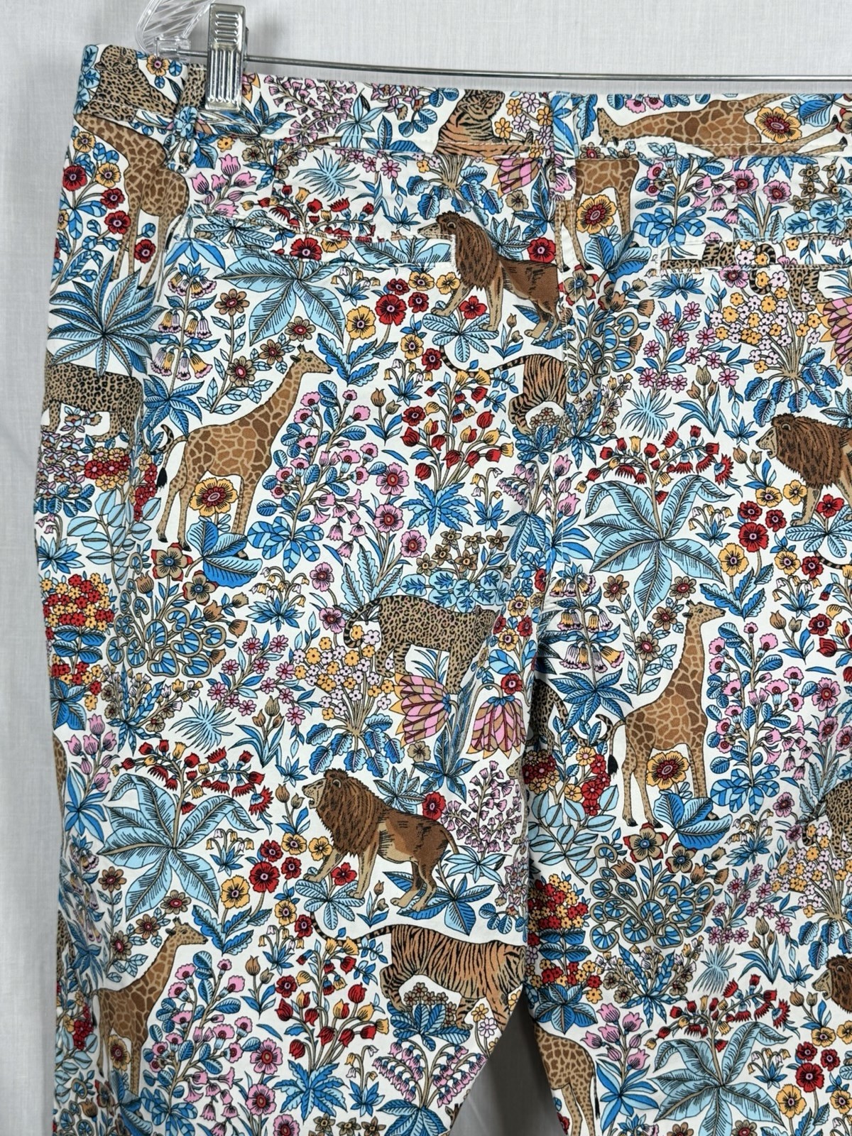 Talbots Relaxed Chino Pants Womens 14P Safari Animal Floral Print Cotton Crop