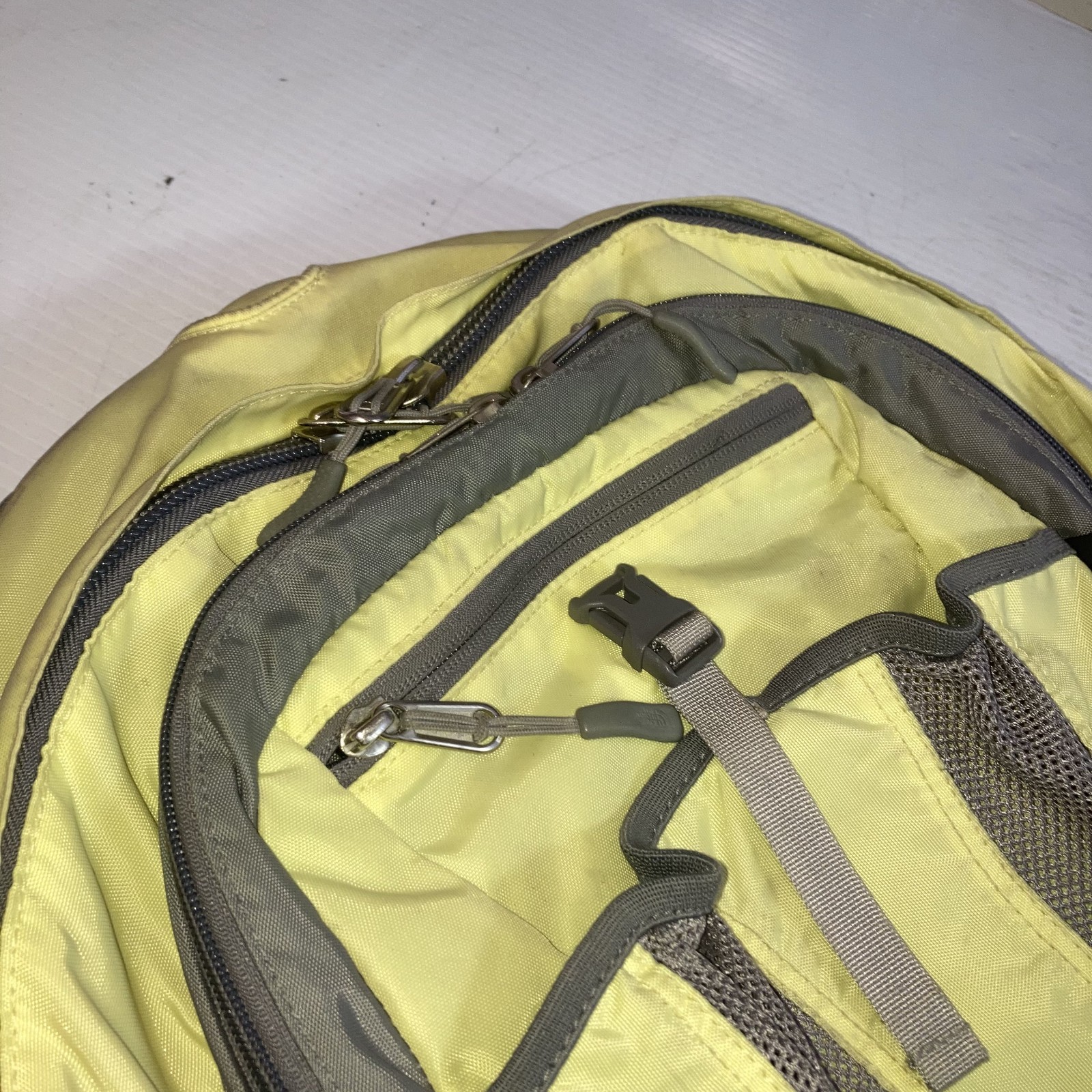 The North Face Recon Backpack Yellow Grey One Size 17″