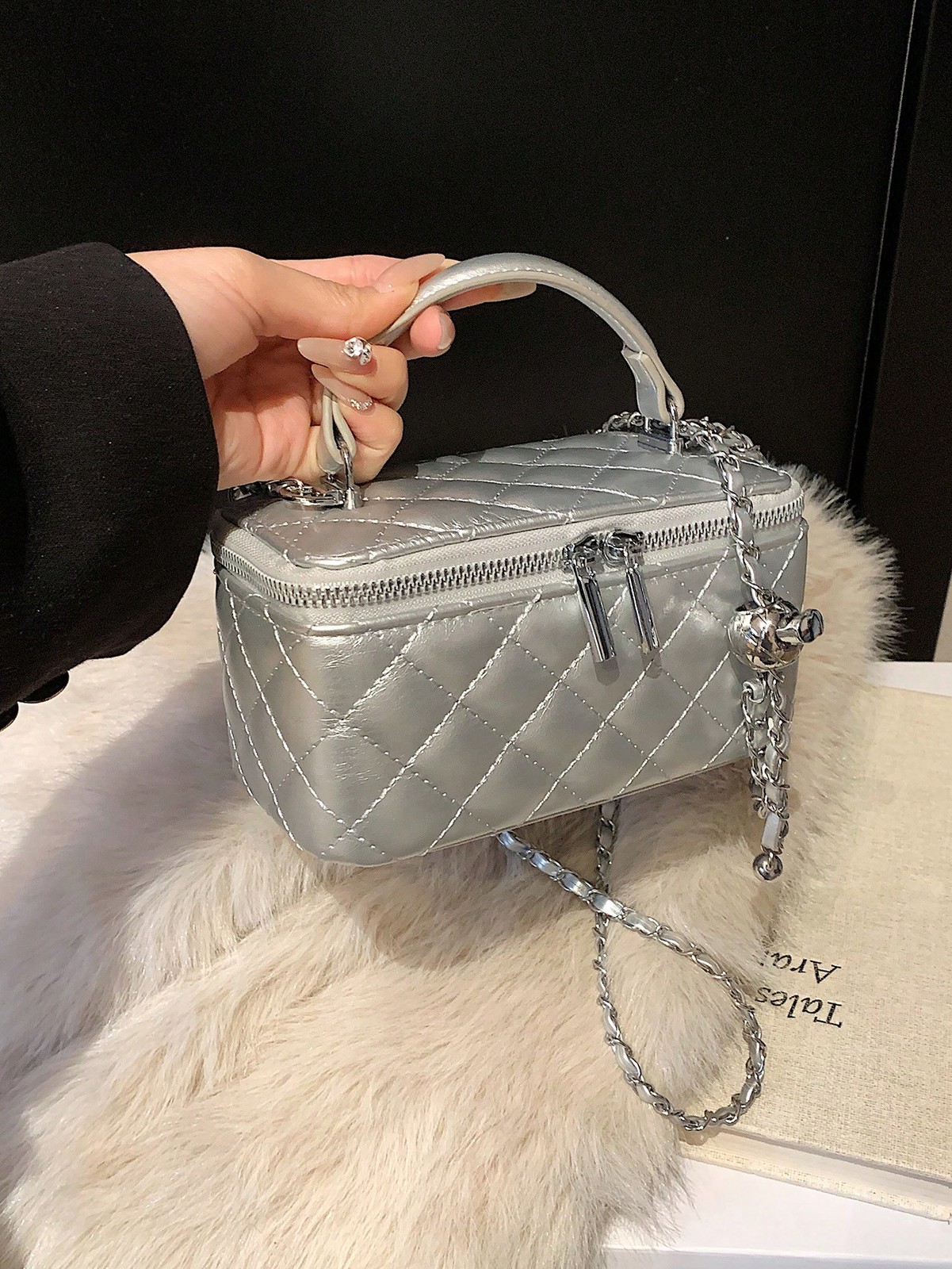 Mini Quilted Box Bag Rhinestone Embroidery Zipper Handbag Chain Strap Purse