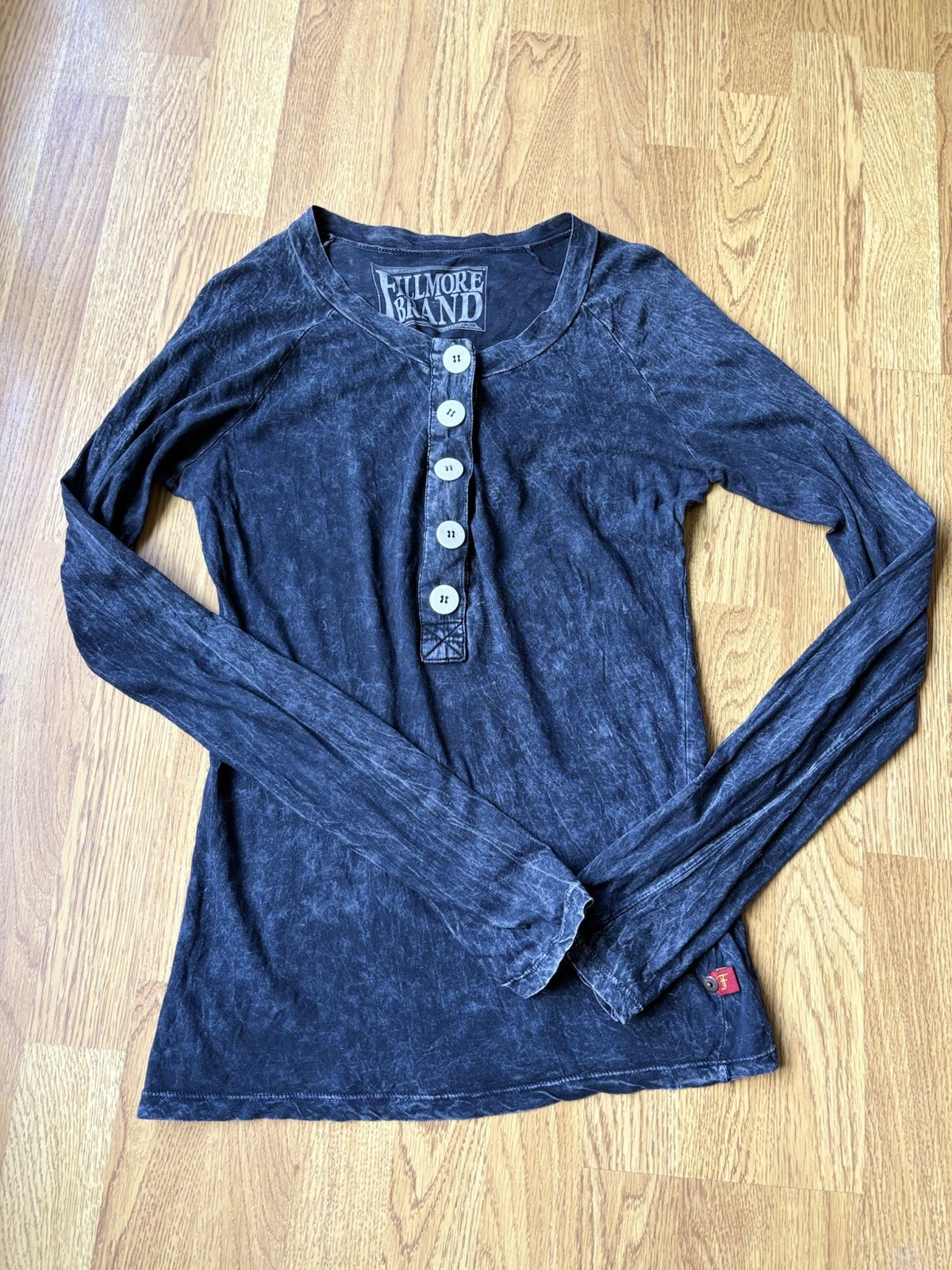 Fillmore Brand Navy Wash Henley Long Sleeve Top Casual Cozy Guitar Layering Sz L
