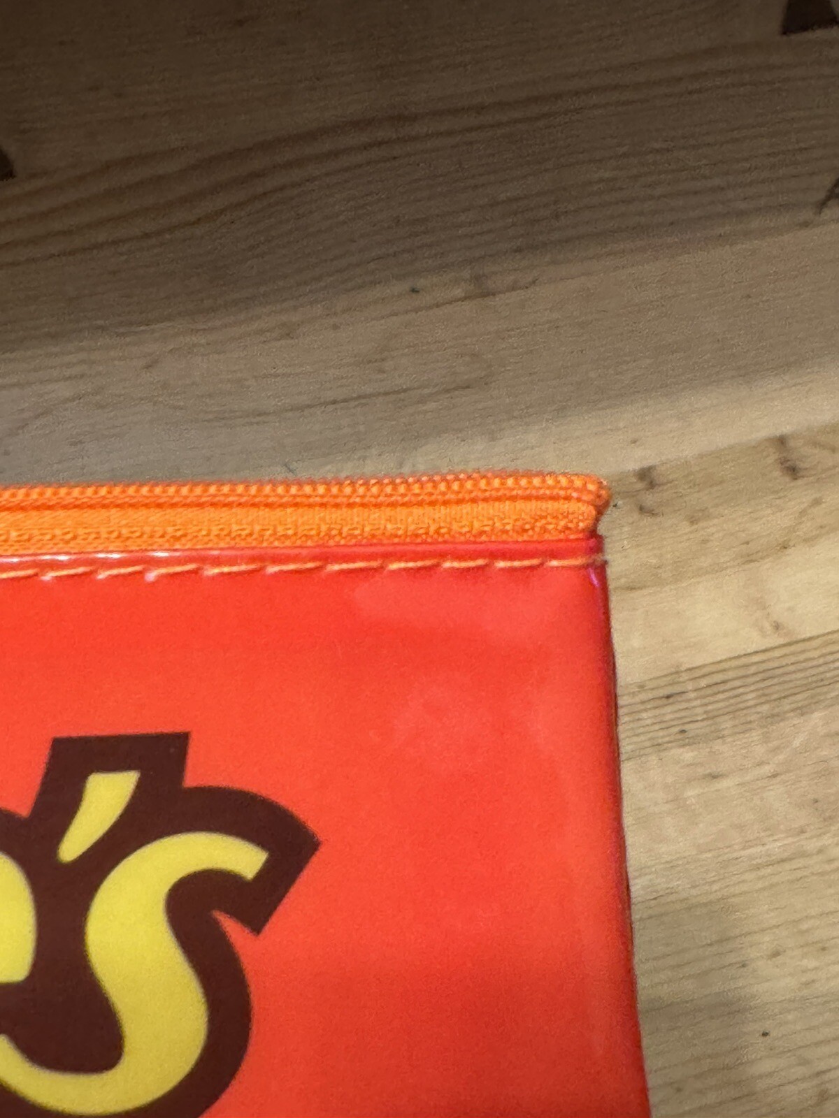 Reese’s, Twizzler, Hershey Zip Purse, Pencil Holder, Boy Or Girl, 30 Items Total