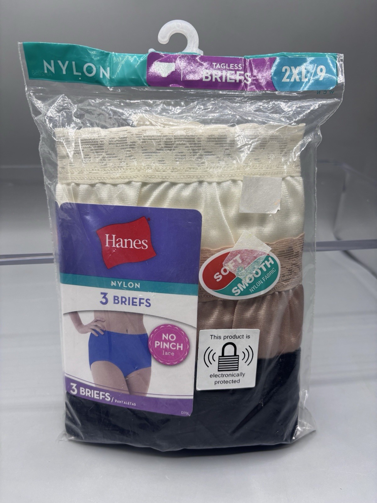 HANES LADIES 3 PACK 2015 ASSORTED ‘NYLON’ SOFT & SMOOTH BRIEFS SIZE 9 NEW NOS