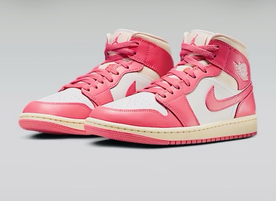 BRAND NEW CUSTOM AIR JORDAN 1 ZOOM AIR White/Red Leather in original box!