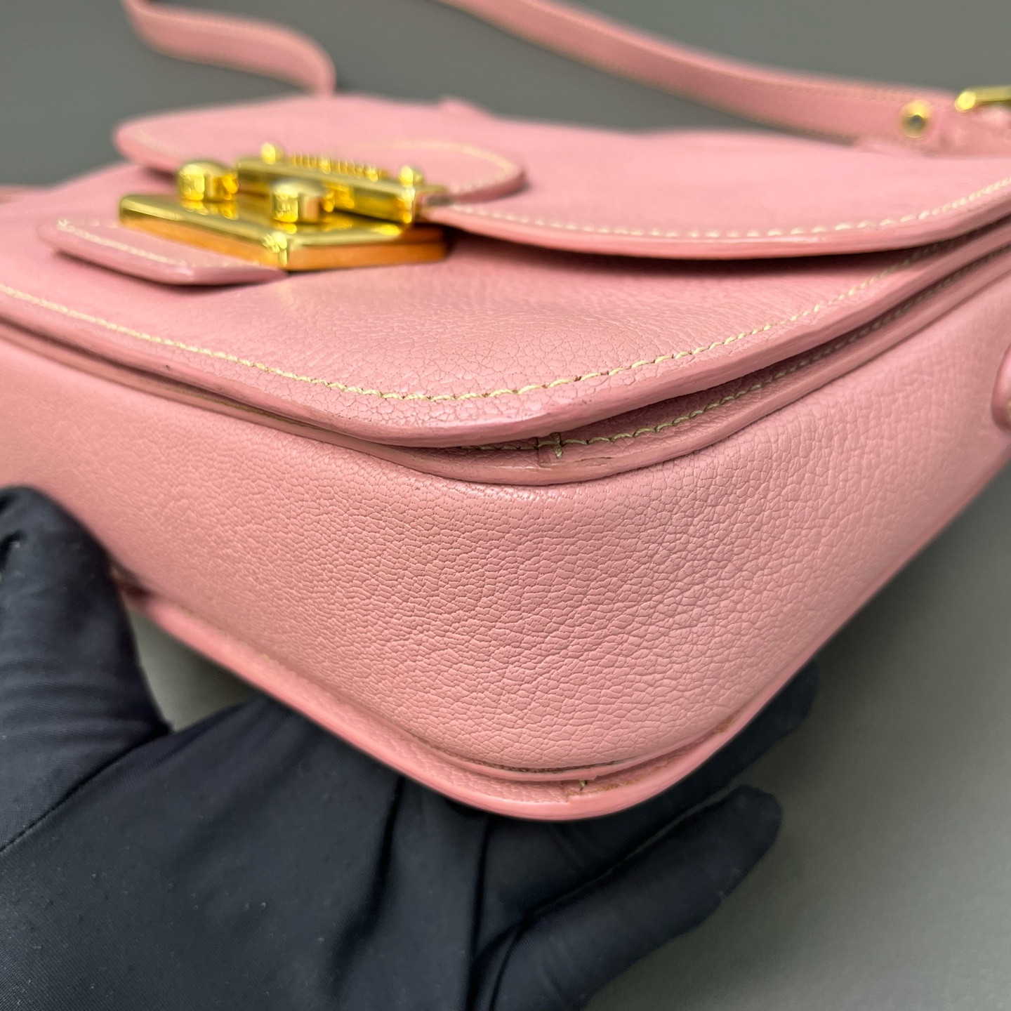 Authentic Miu Miu Top Handle Messenger Bag Pebbled Leather Messenger Bag Pink