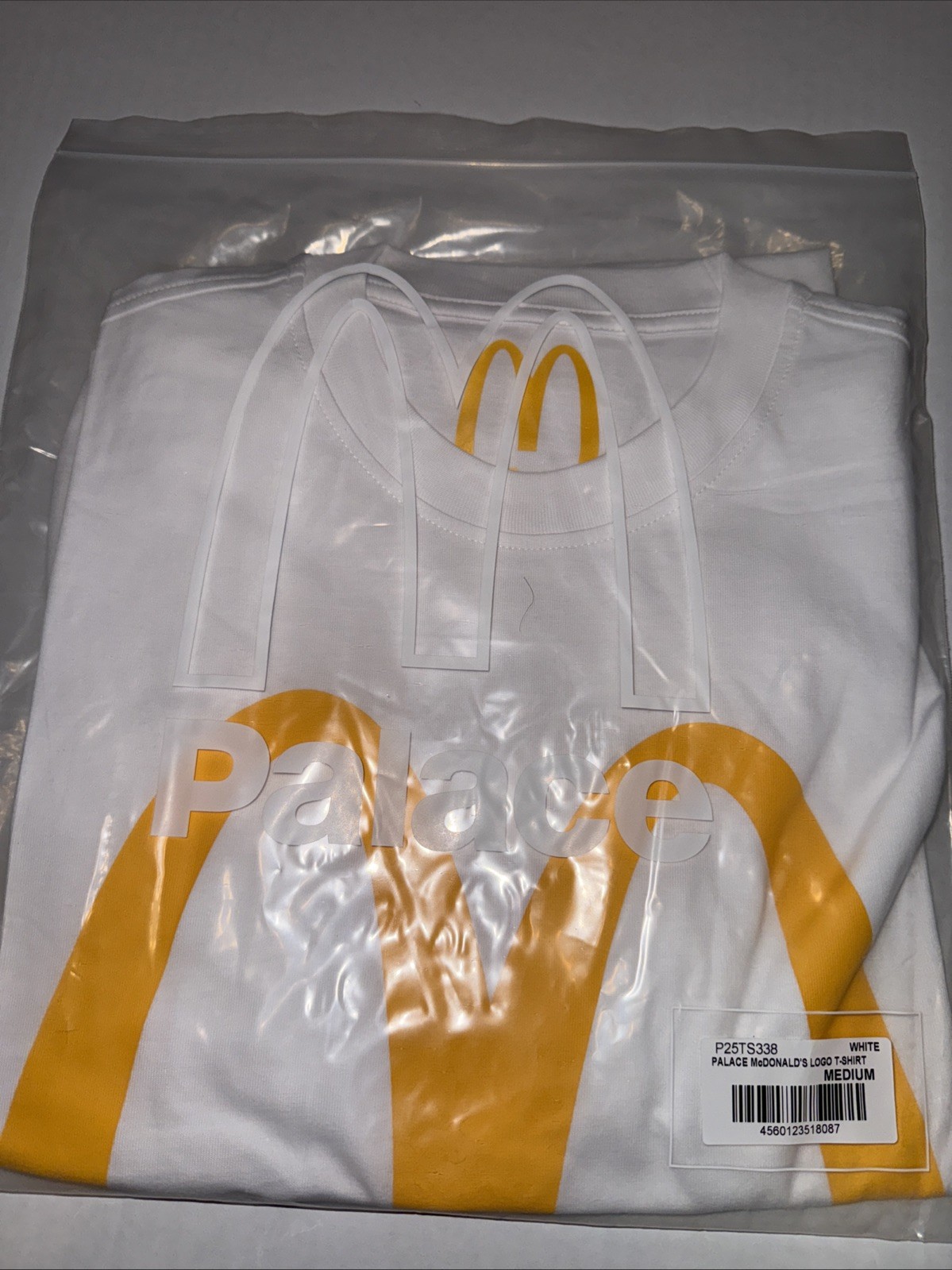 Palace X McDonald’s Shirt Size M Brand New