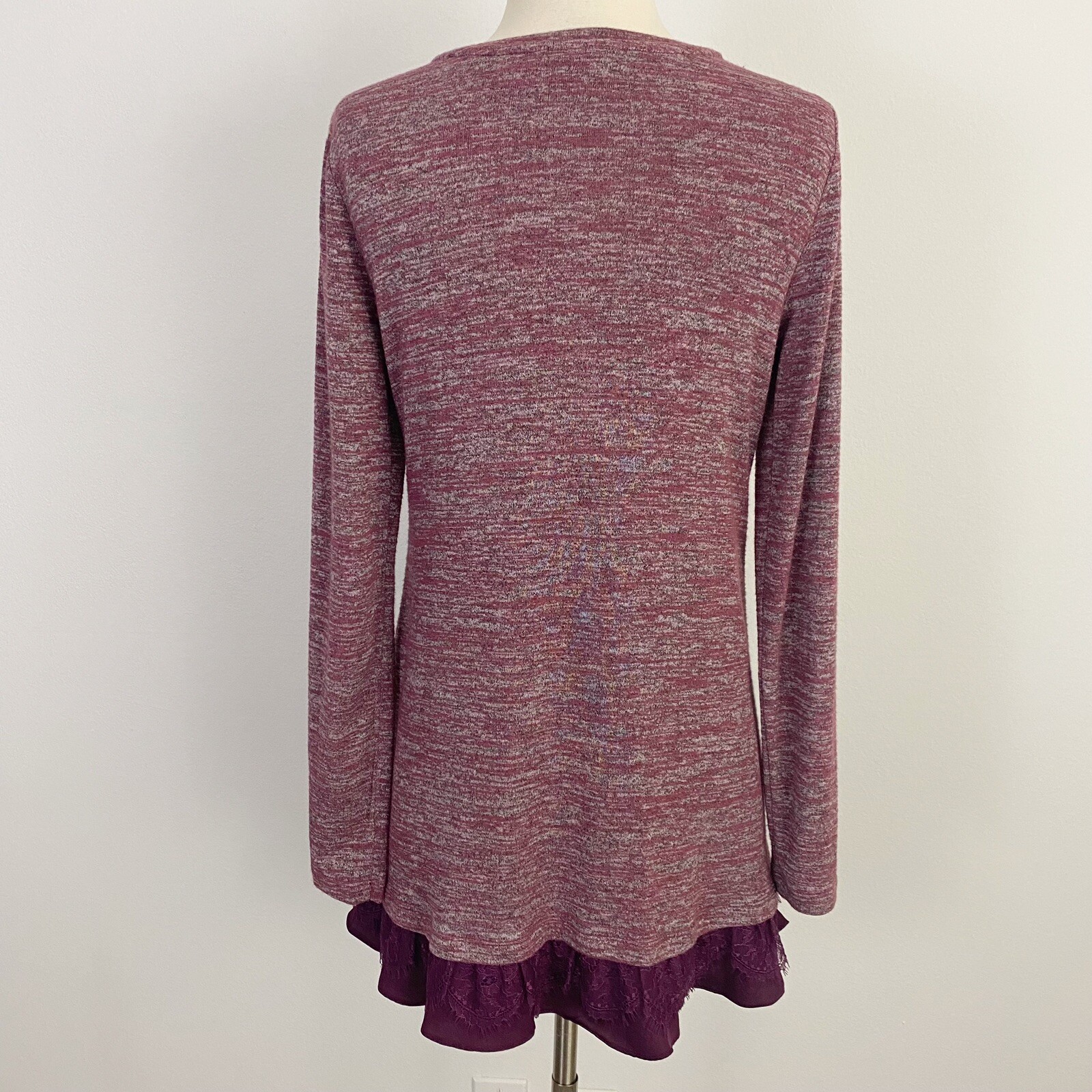 LOGO Lori Goldstein Layered Lace Hem Long Sleeve Marled Knit Tunic XS (2/4) Plum