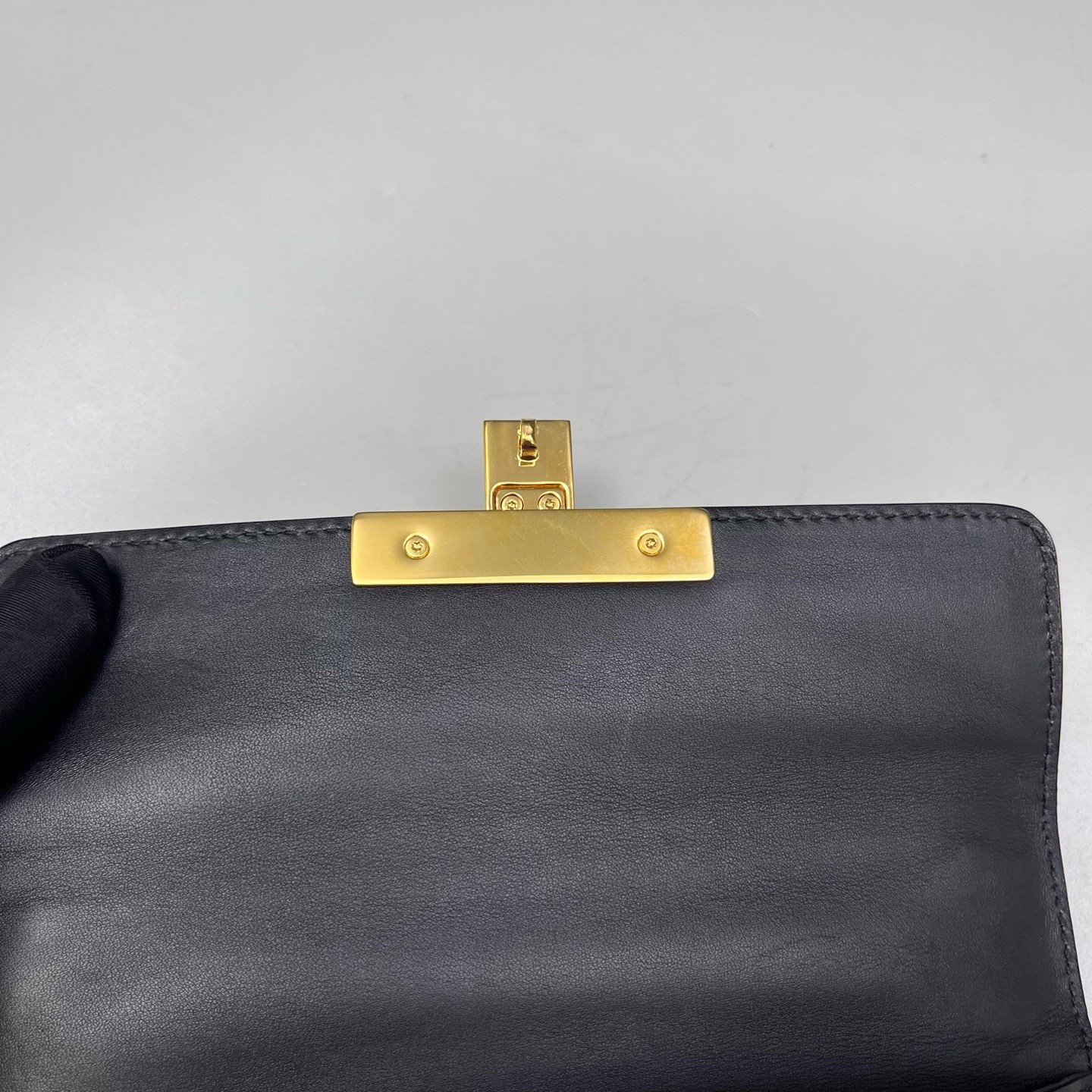 Gucci Pre-Owned Authentic Luxury Handbag 20*13*7 Free Tracked Shipping