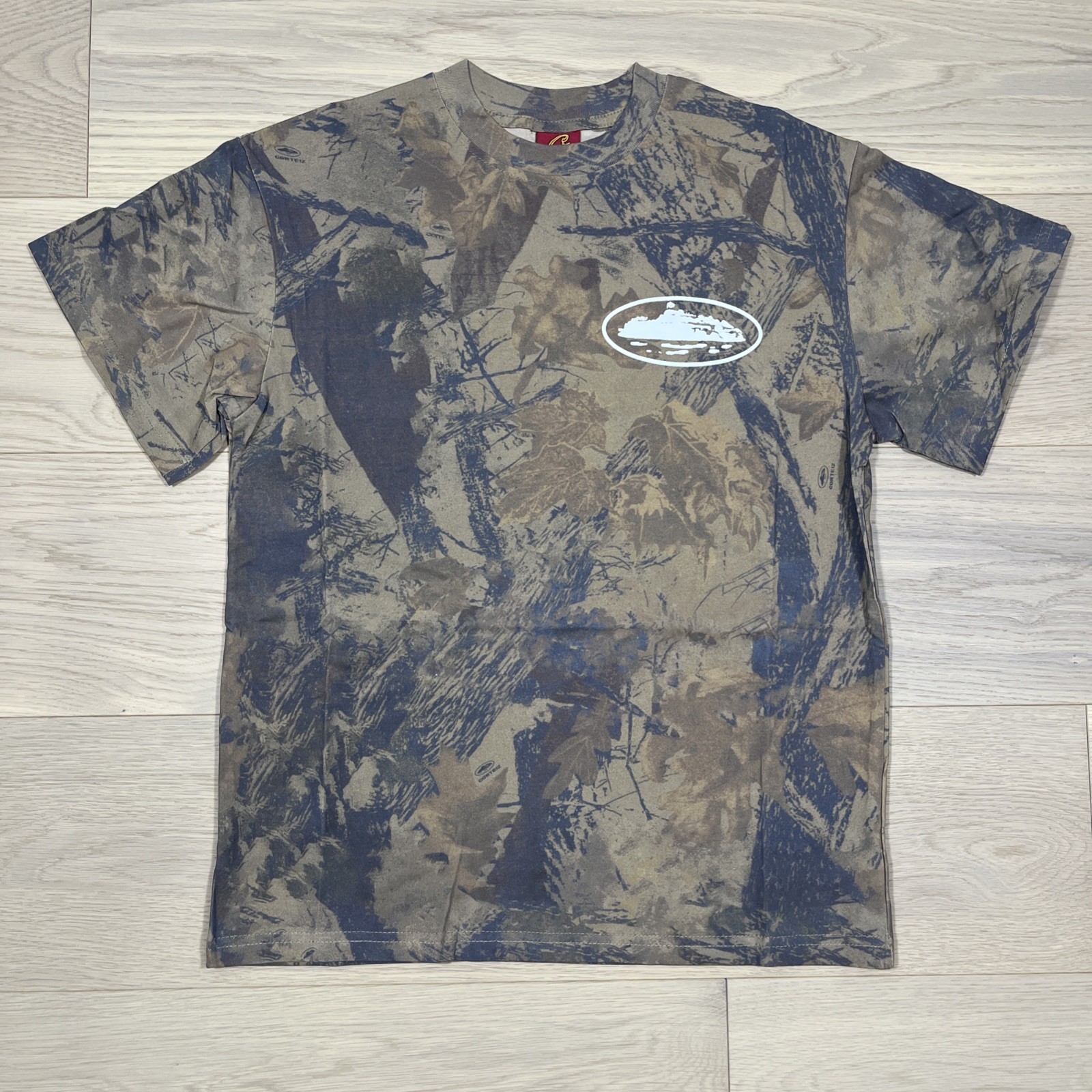 Corteiz Island Realtree Camo T-shirt Size Small